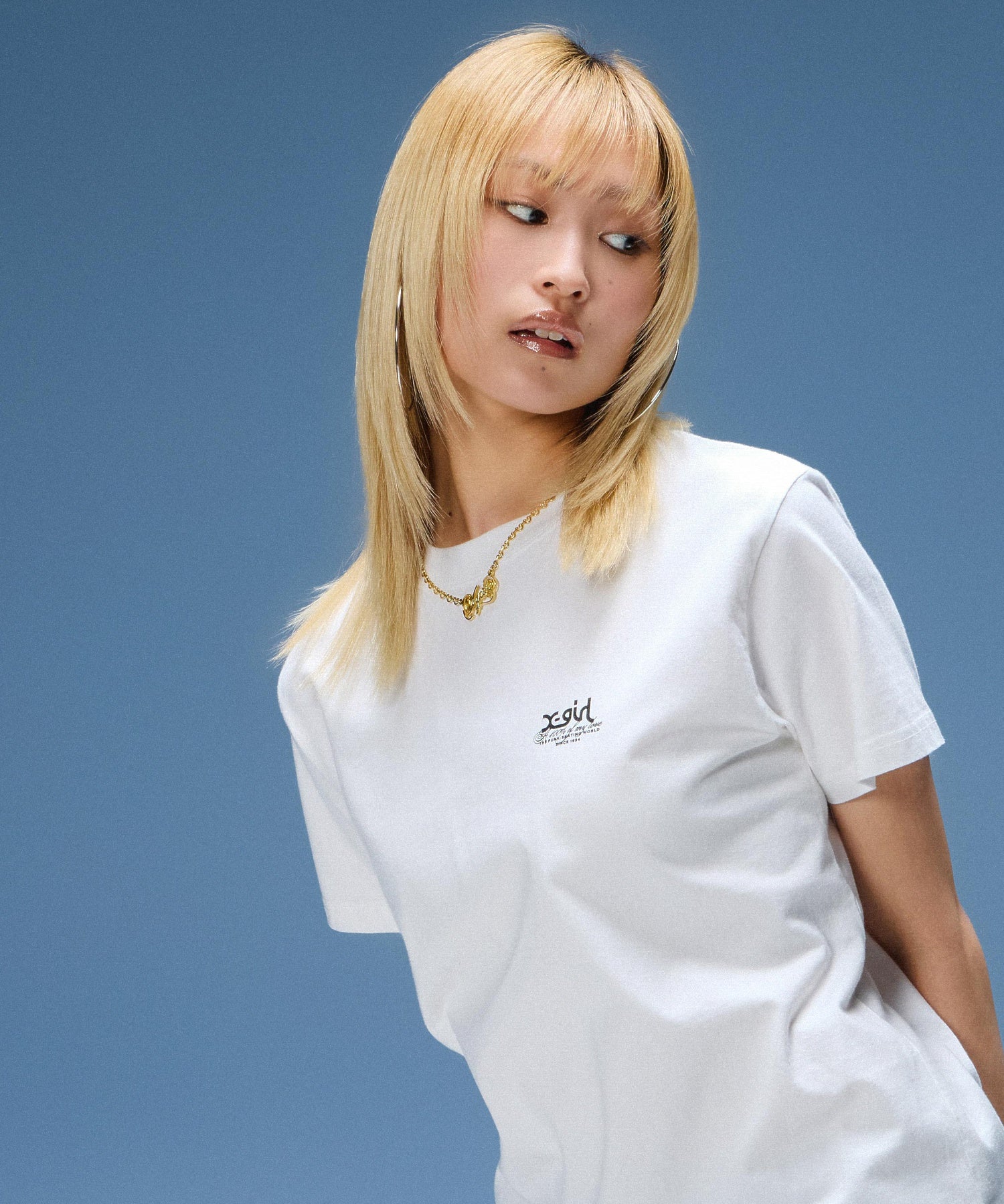 SCRIPT LOGO CHARM NECKLACE