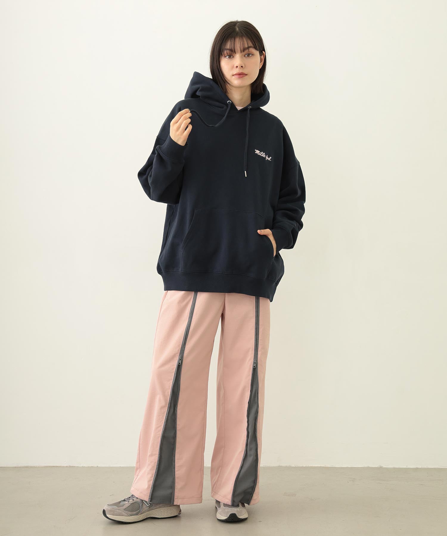 FRONT LINE ZIP UP PANTS