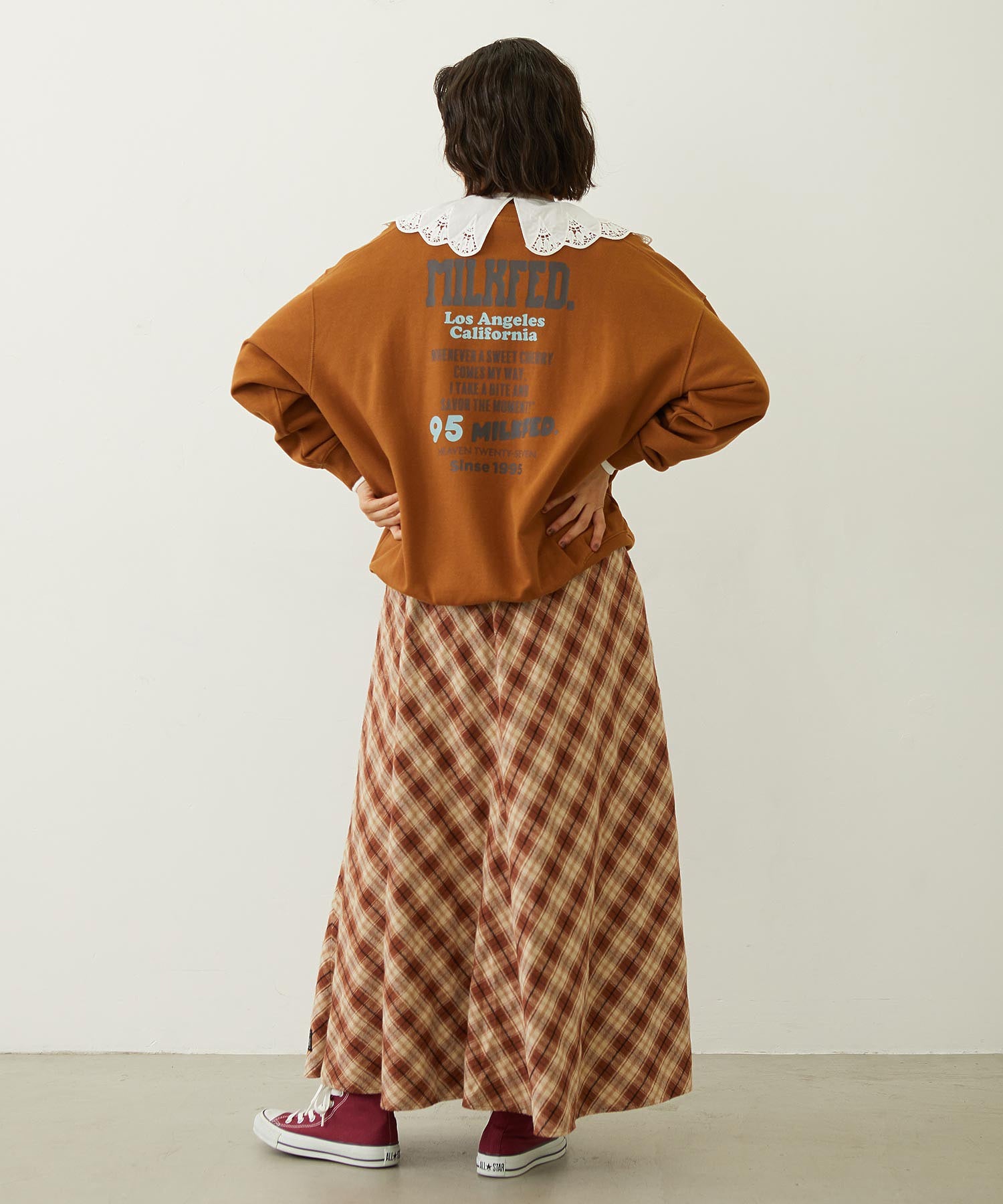 CIRCLE LOGO SWEAT TOP