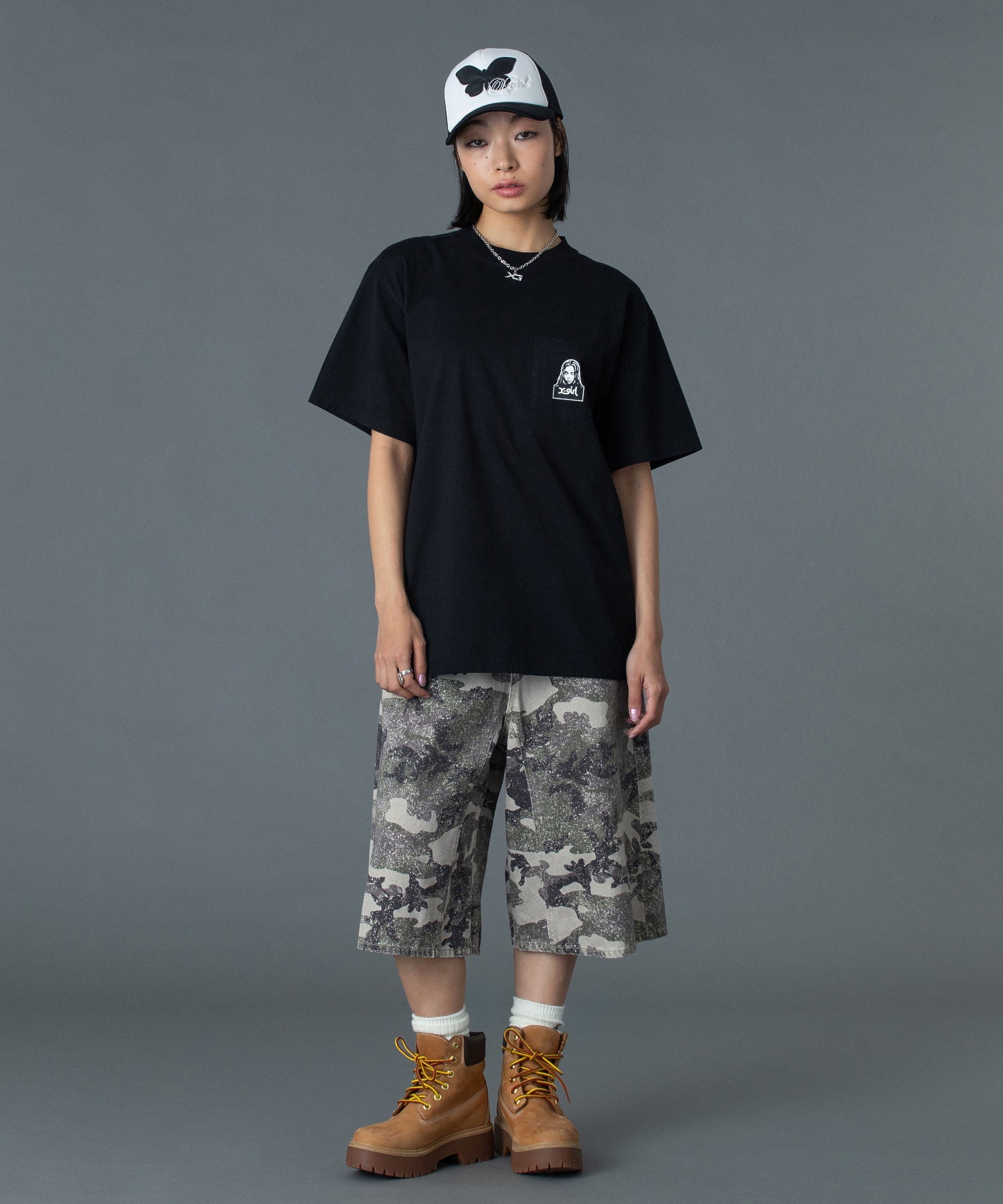 FACE AND WORDS POCKET S/S TEE