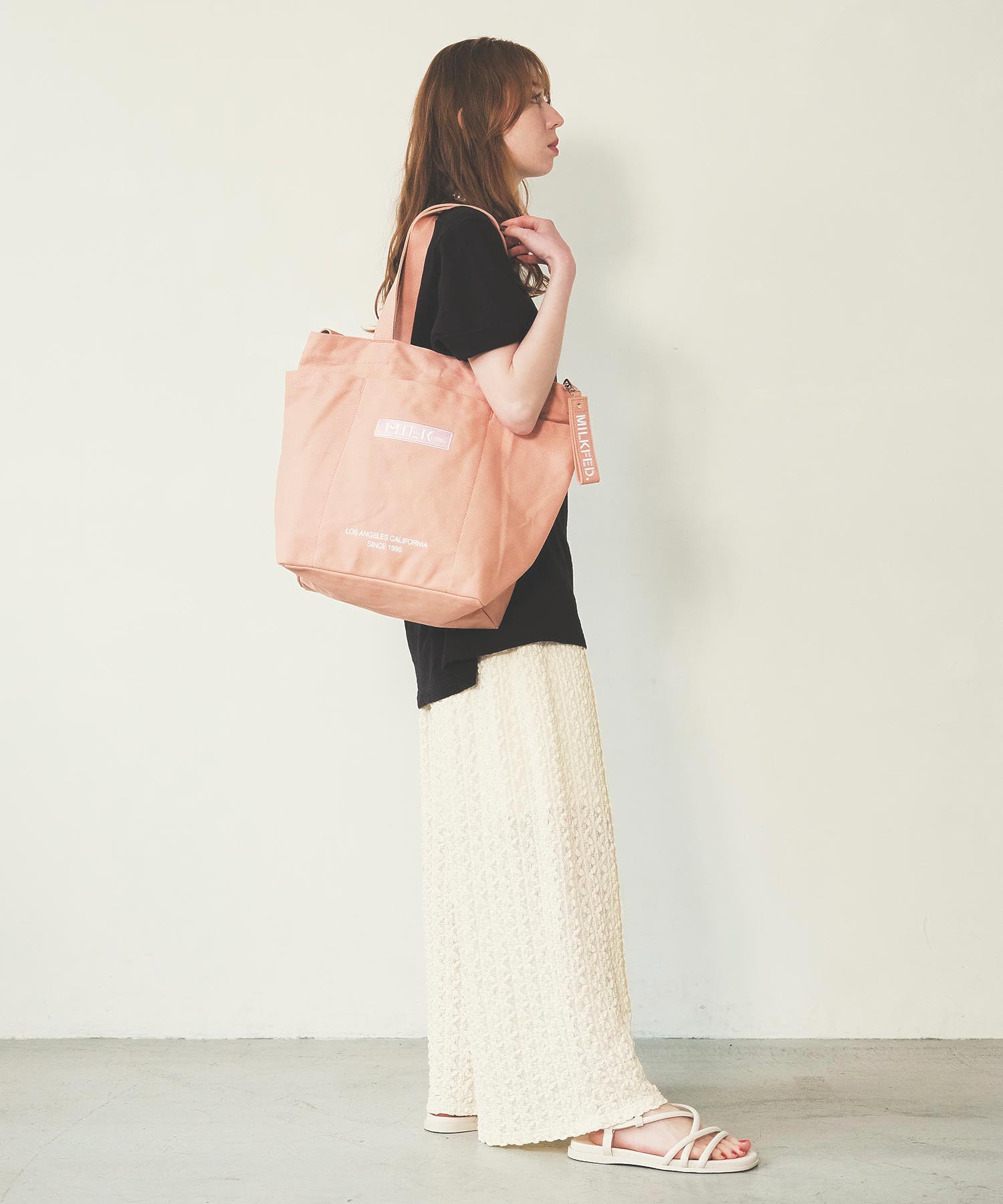 model：H160 着用サイズ：ONESIZE