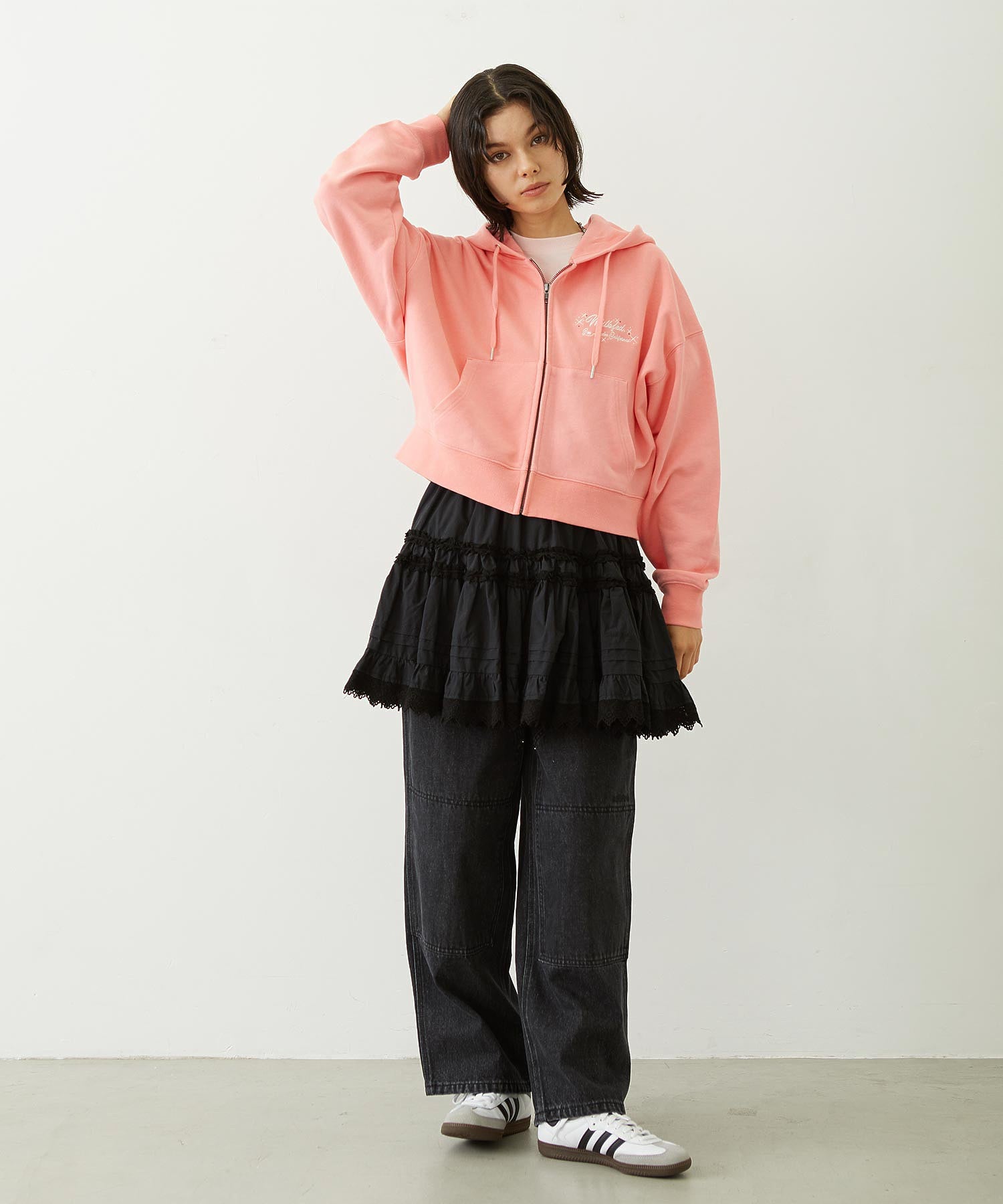 RHINESTONE LOGO SHORT ZIP UP HOODIE