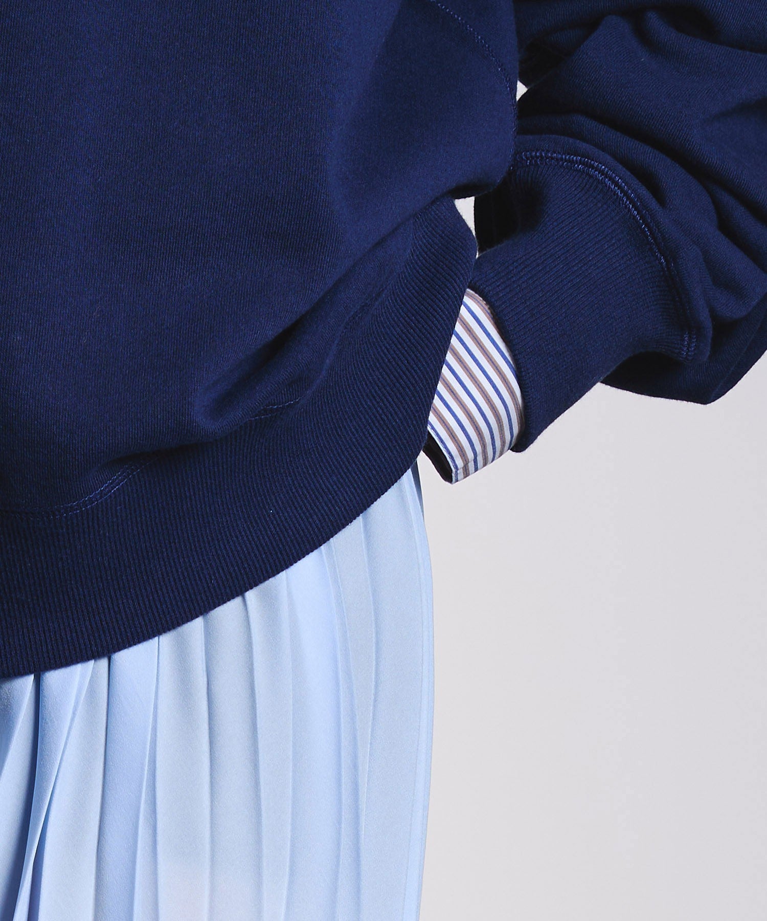 HALF BUTTON PULLOVER