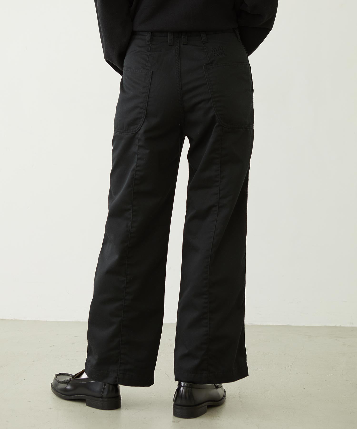 BIG BACK POCKET WORK PANTS