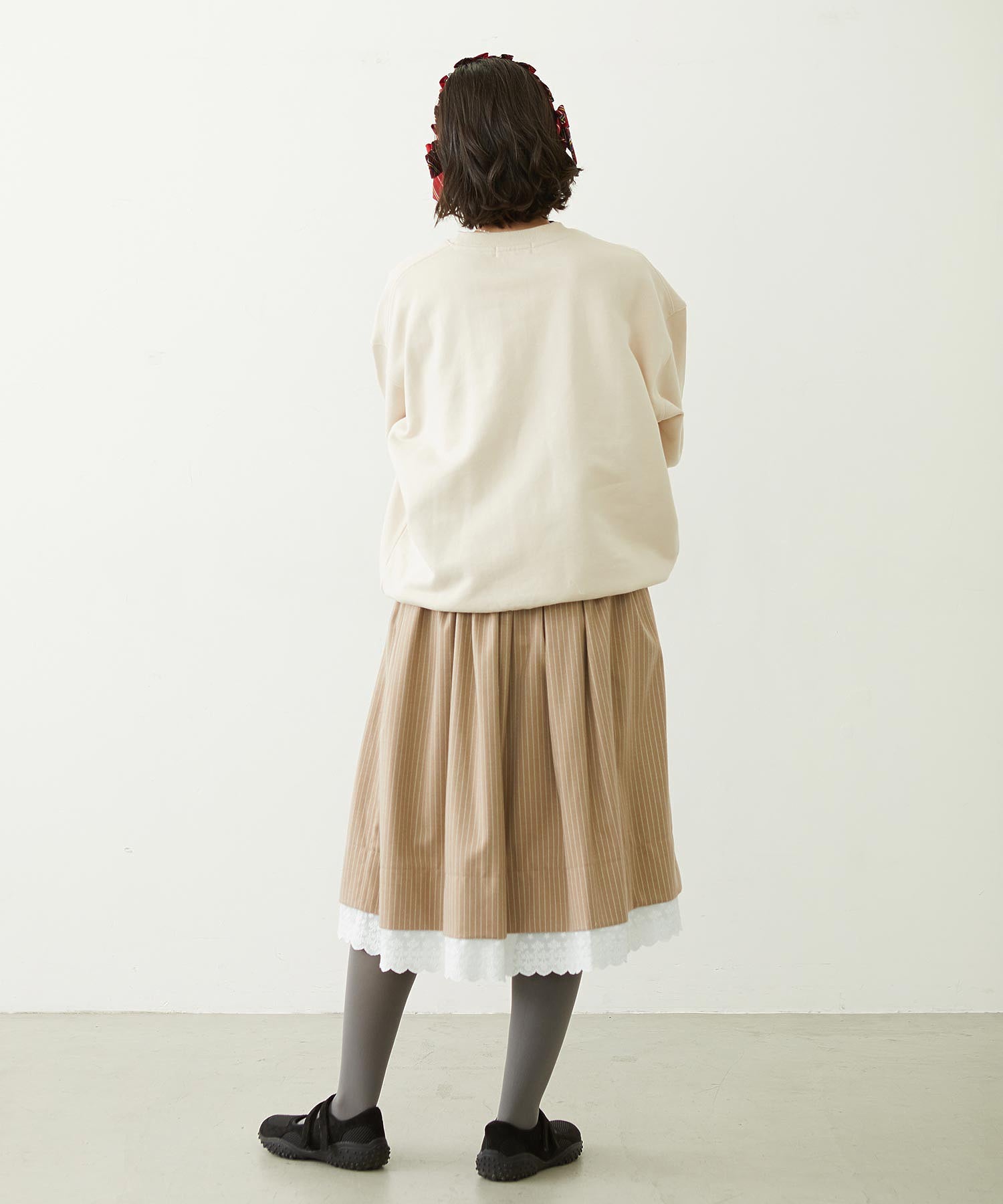ICING LOGO SAGARA WIDE CREW SWEAT TOP
