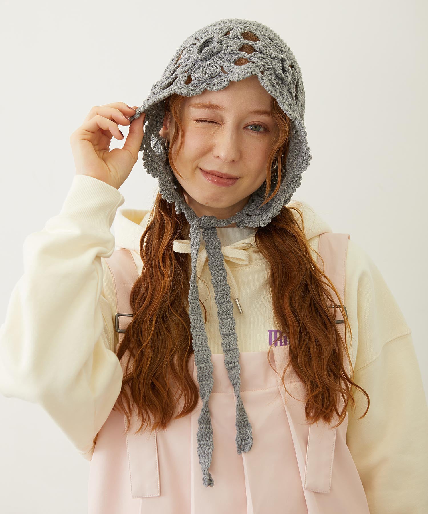 FLOWER KNIT BONNET