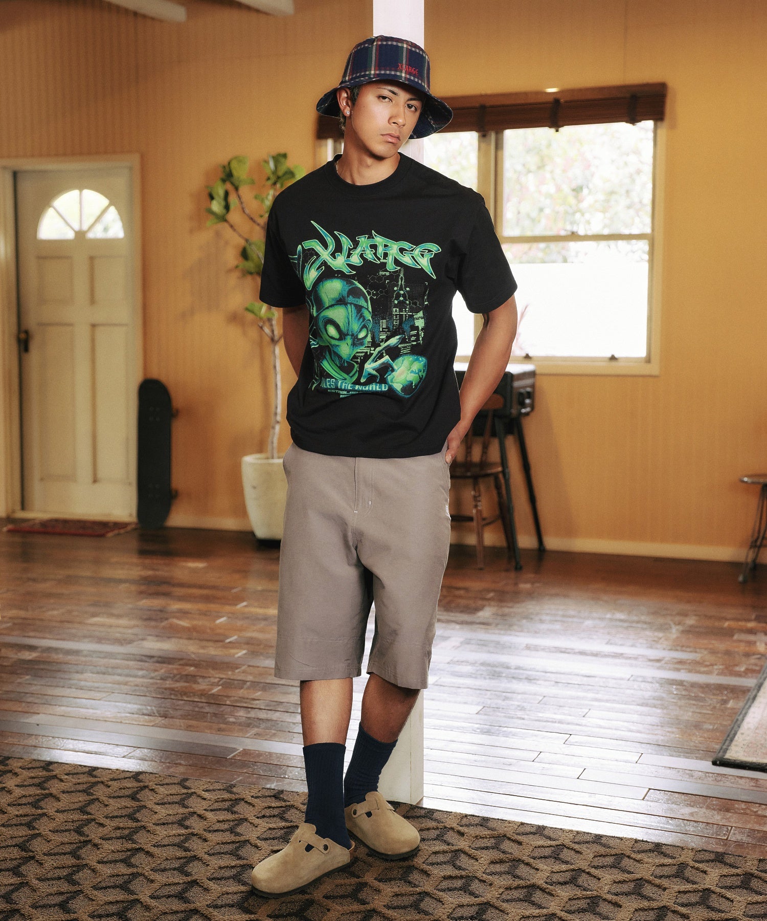 SIDE POCKET SHORT PANTS