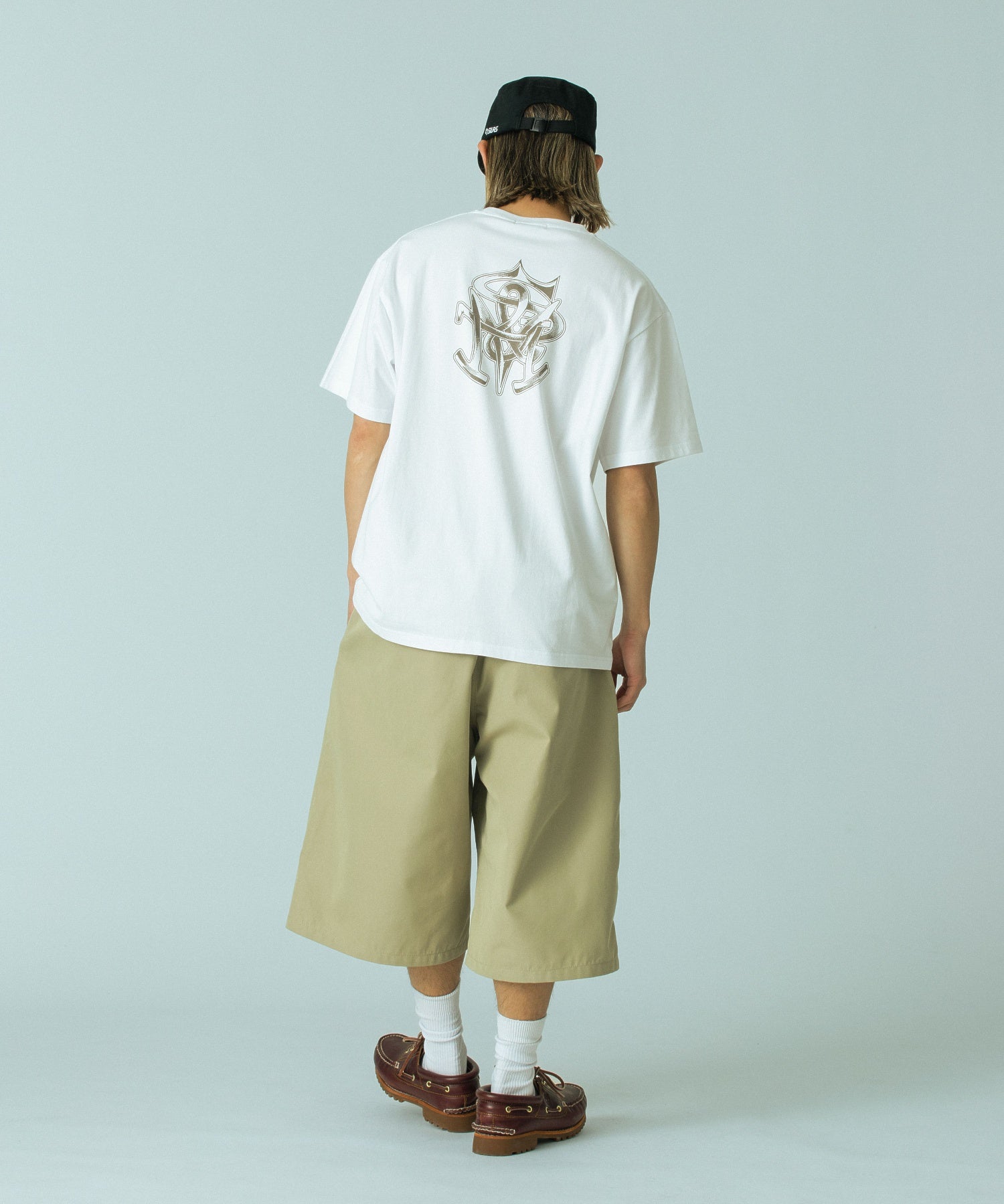 model：H174 着用サイズ：L