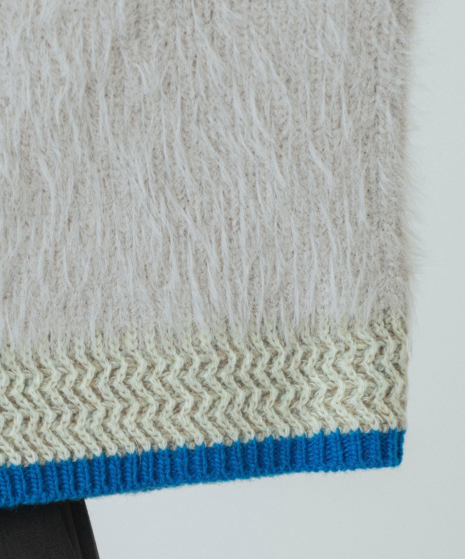 CROPPED BLOKING KNIT