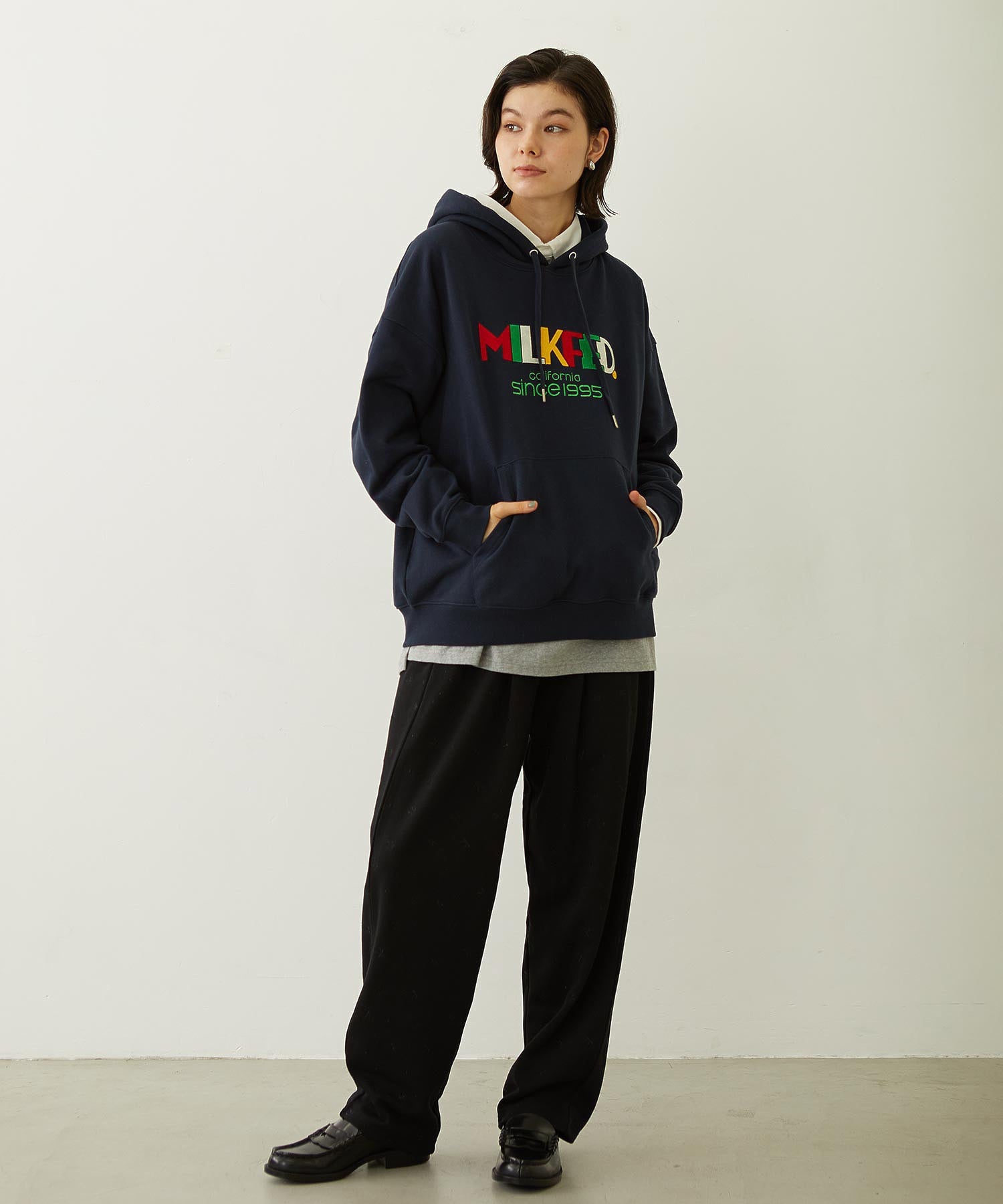 RETRO LOGO FELT PATCH SWEAT HOODIE