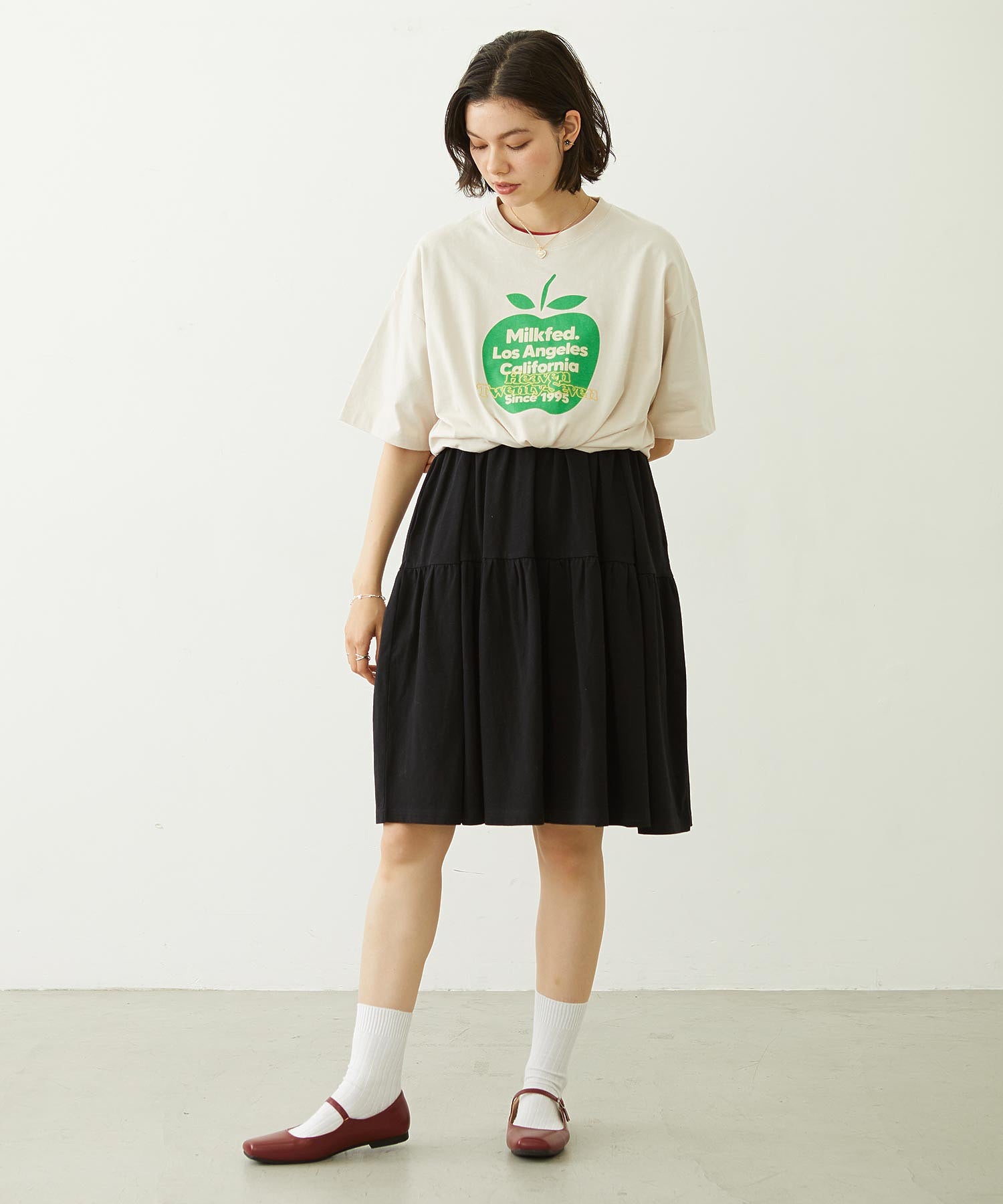 APPLE EMBROIDERY S/S TEE