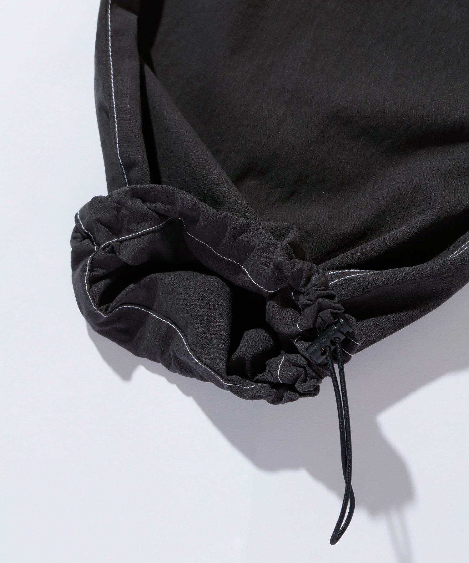 STITCHED CARGO PANTS