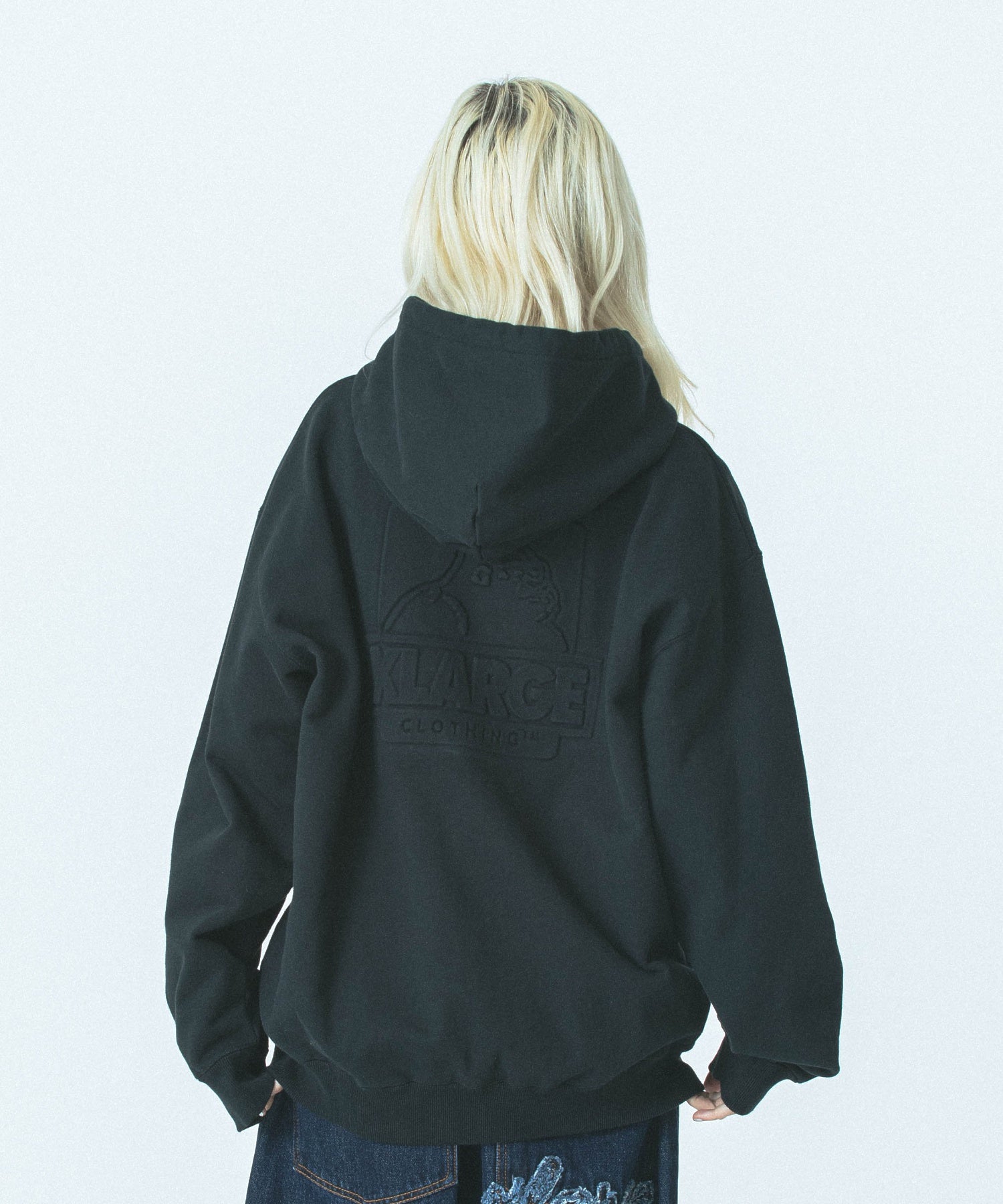 EMBOSSED OG BOX ZIP UP HOODED SWEATSHIRT