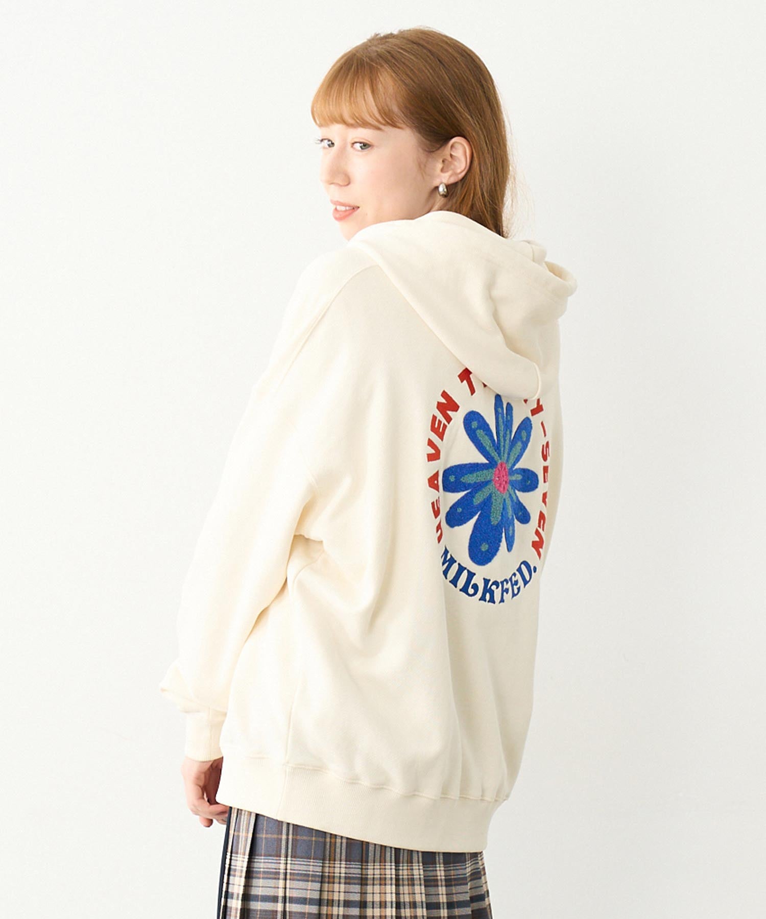 EMBROIDERD FLOWER SWEAT HOODIE