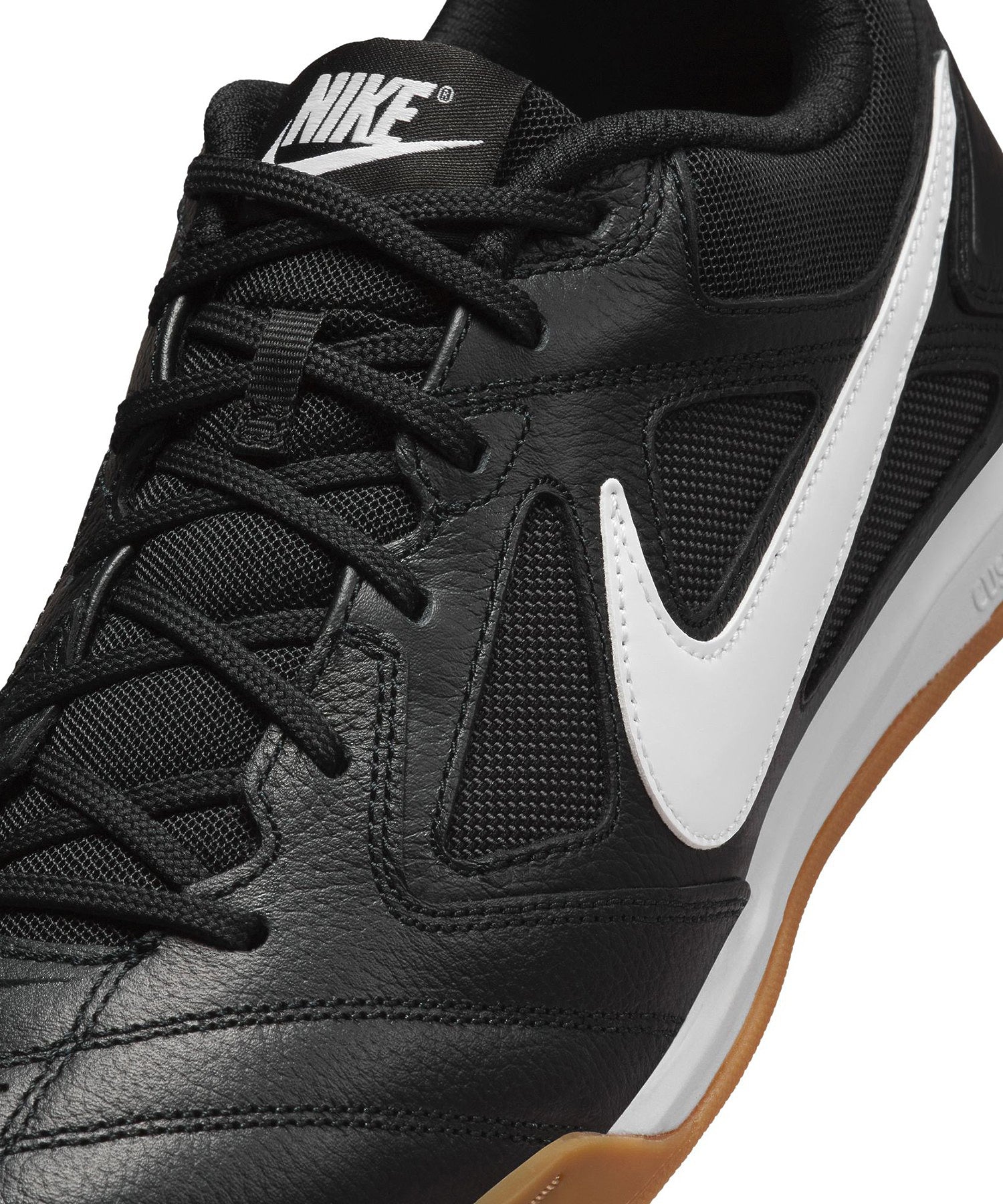 NIKE/GATO