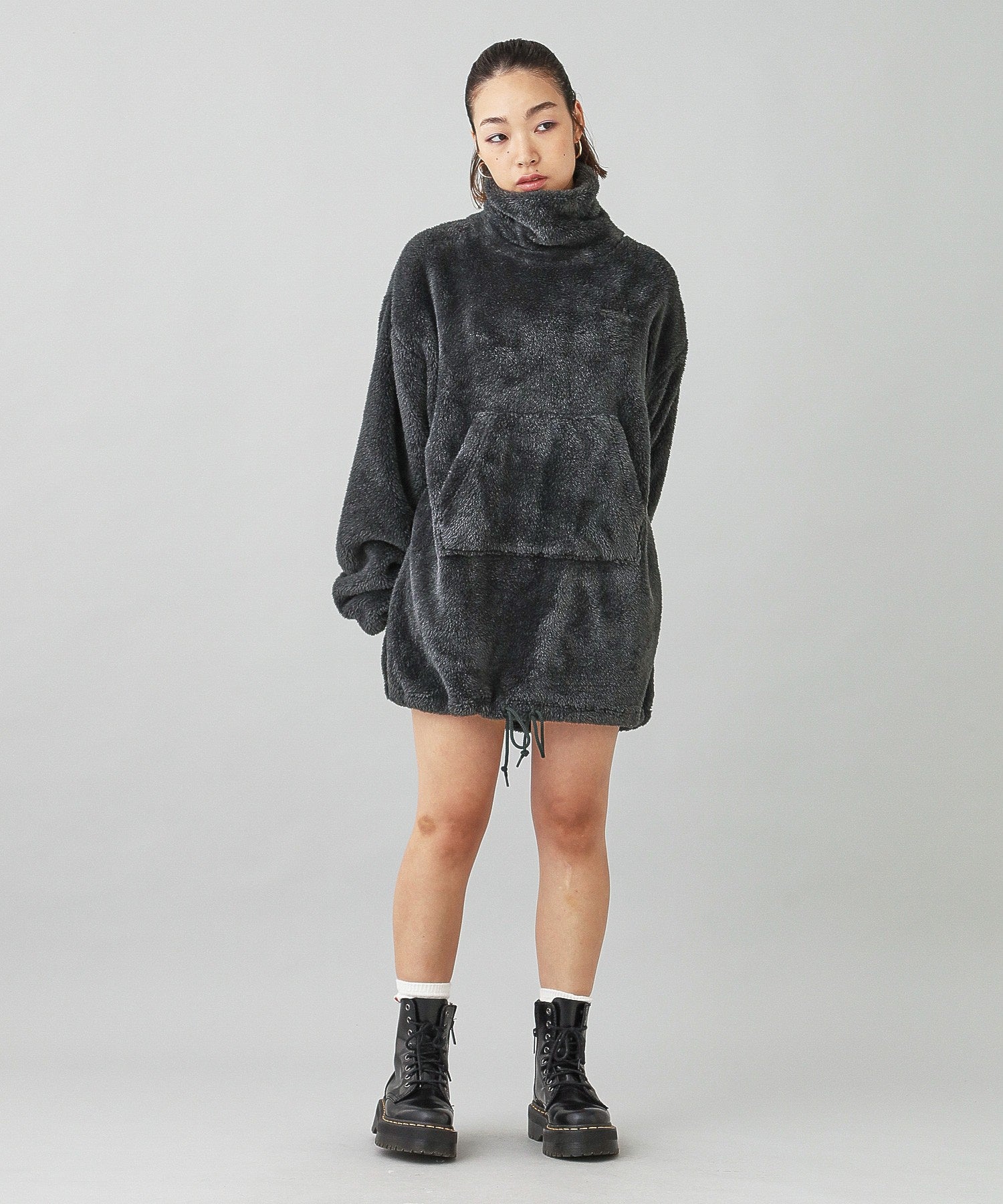 MOCK NECK FLUFFY TUNIC