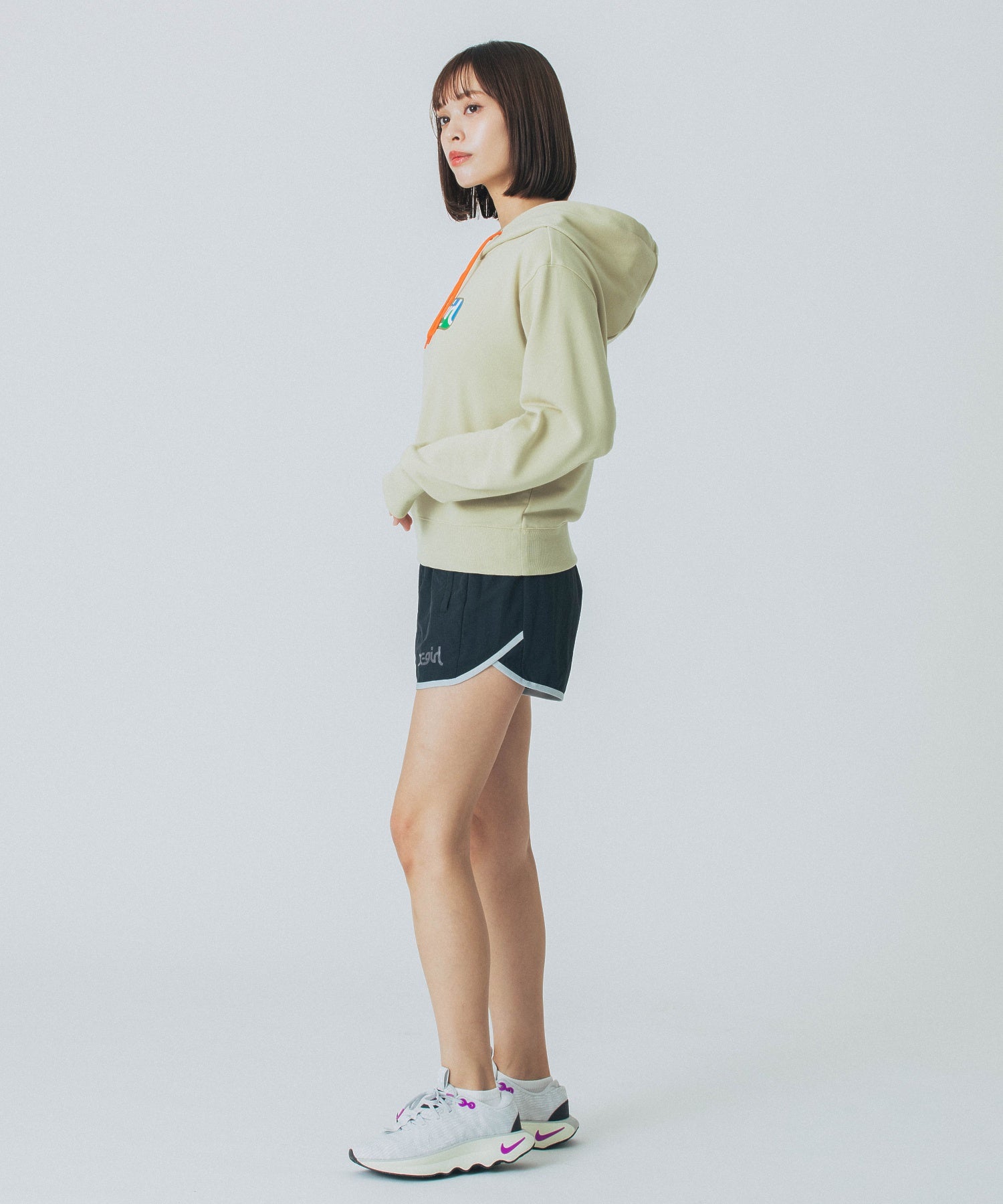 SHORT HOODIE SWEATSHIRT