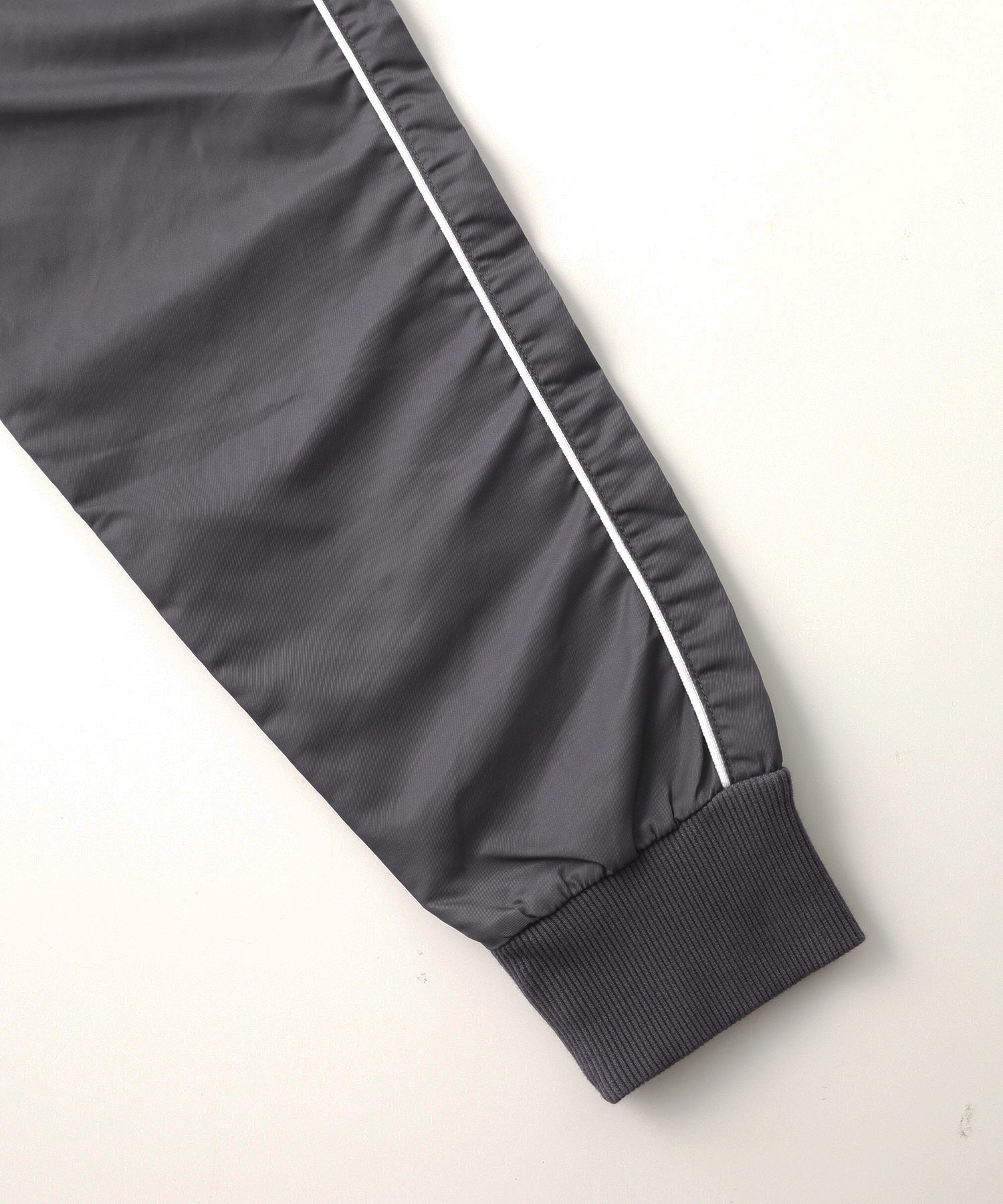 WOVEN MIX SWEAT ZIP UP TOP