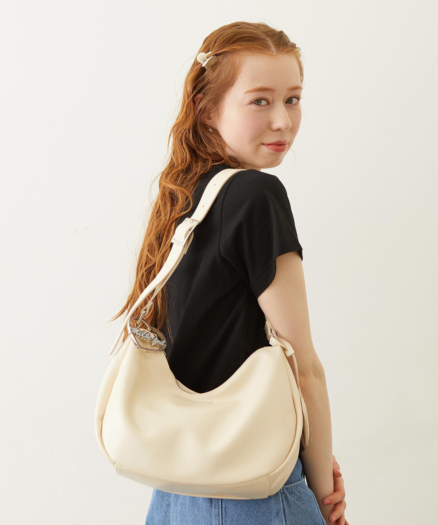 HEART MIRROR SHOULDER BAG