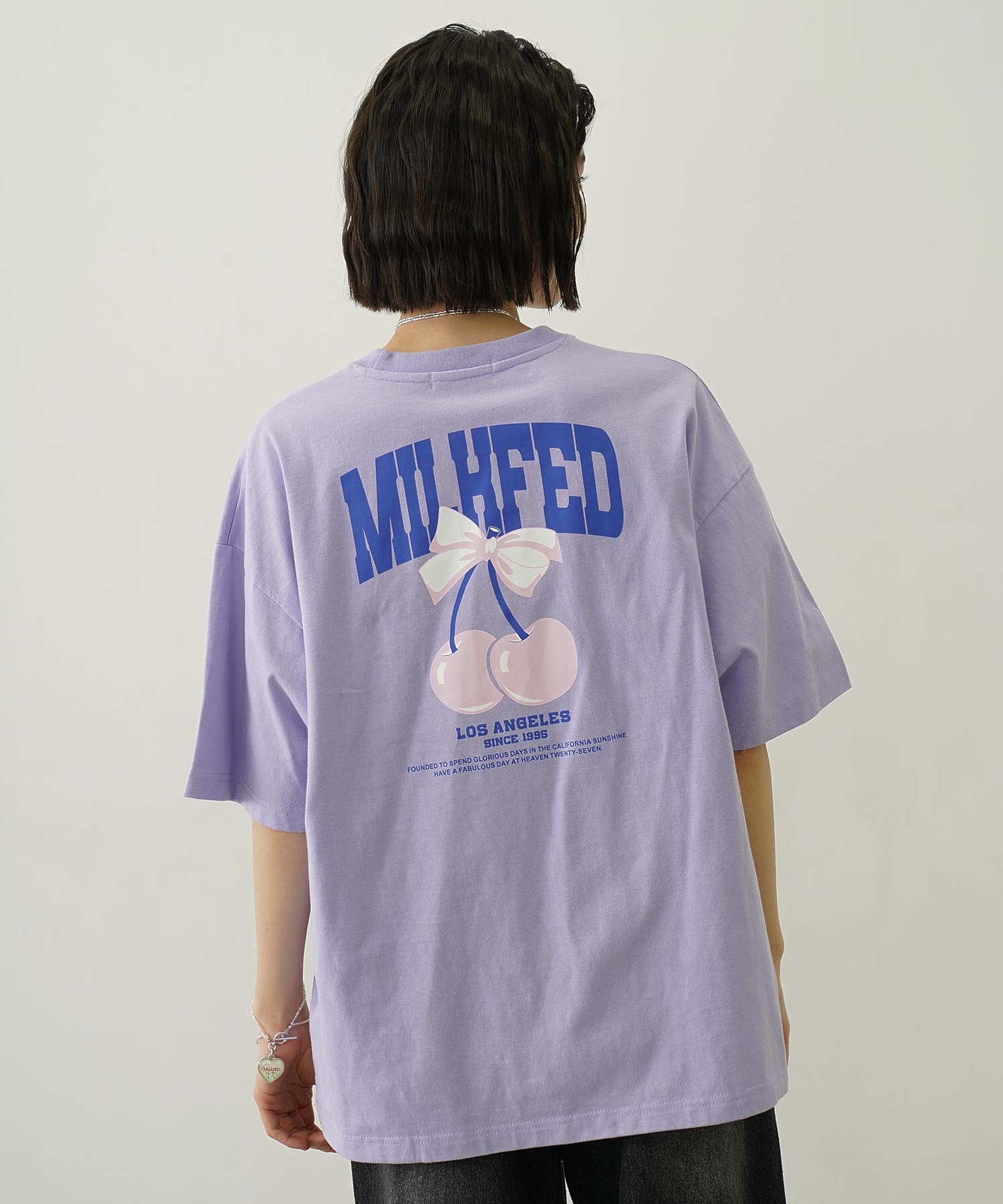 CHERRY AND RIBBON WIDE S/S TEE