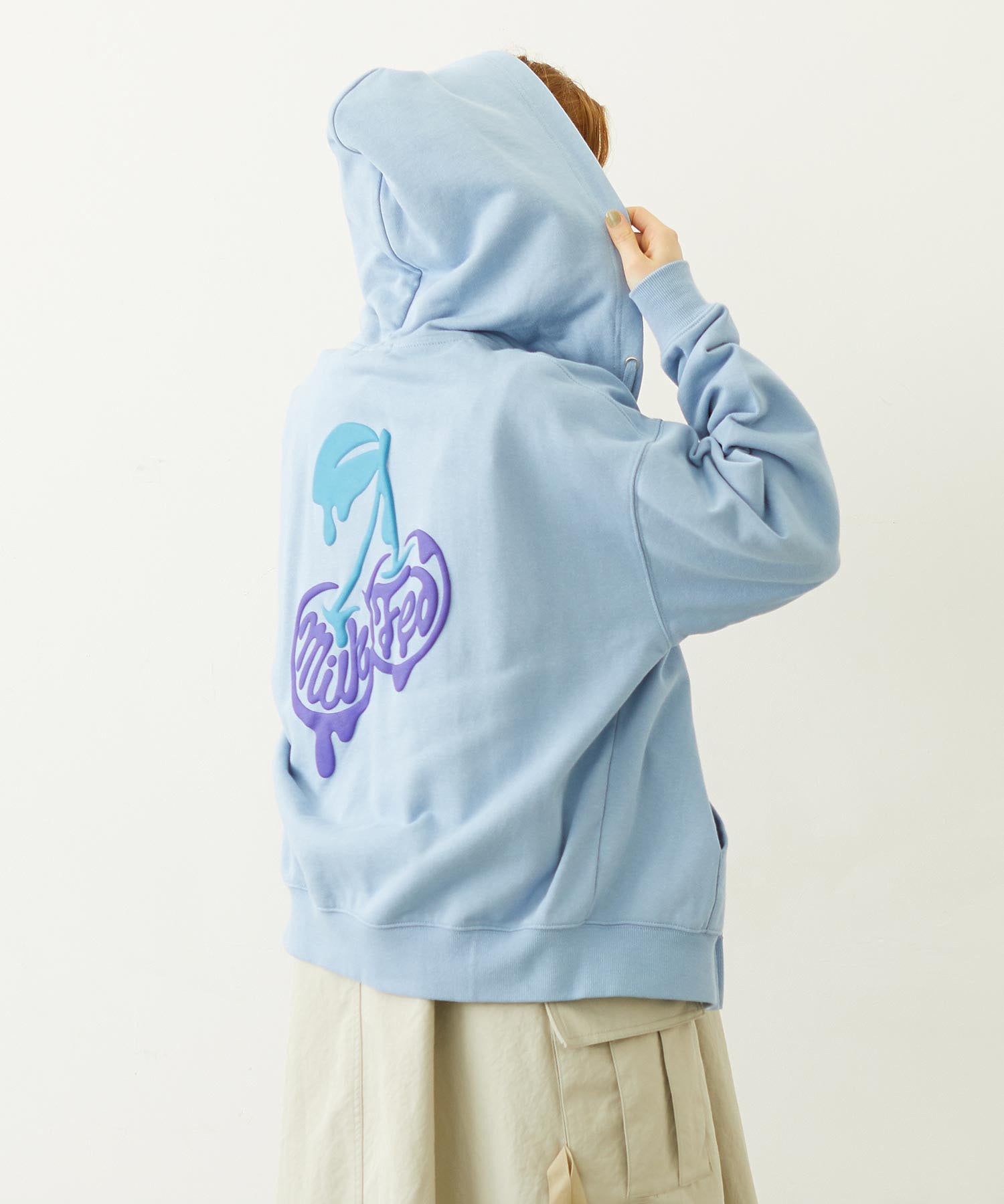 MELTY CHERRY WIDE ZIP UP HOODIE