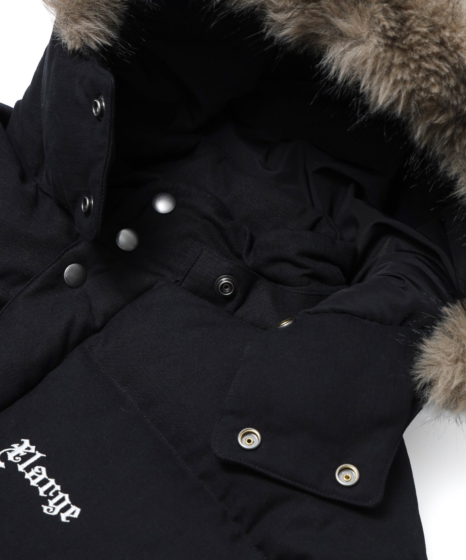 HOODED PUFFER JACKET