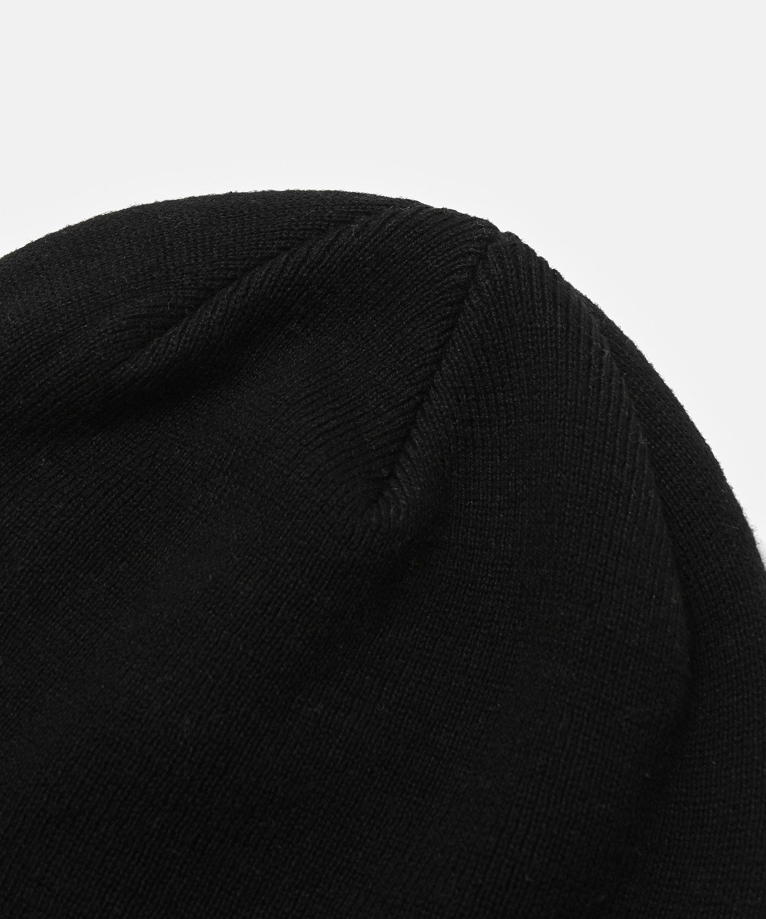 PENCIL SCRIPT LOGO EMBROIDERED BEANIE