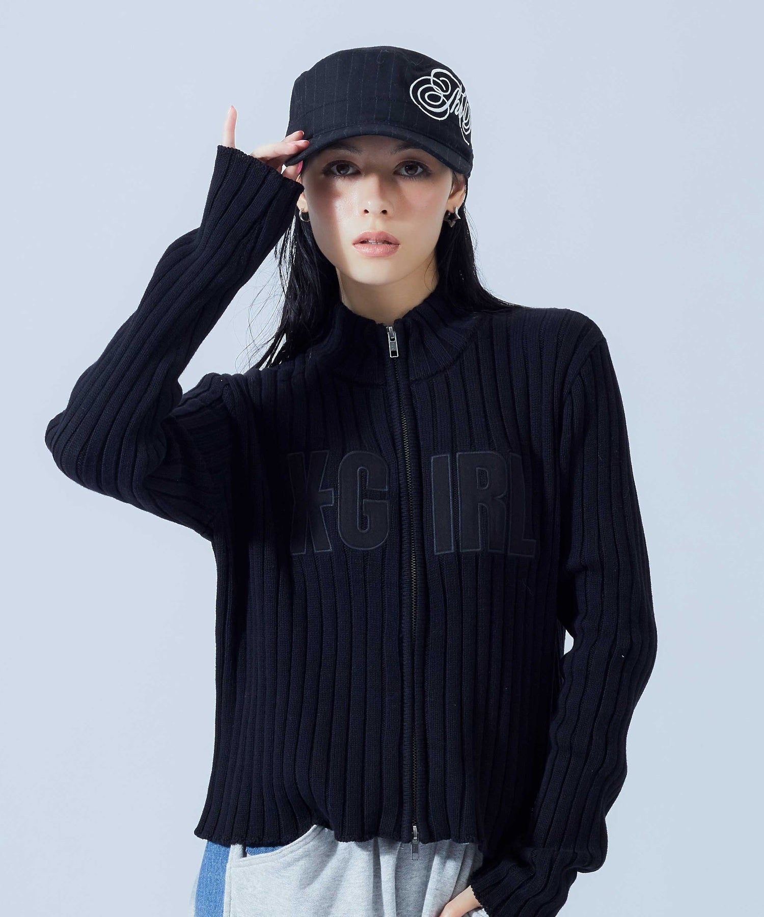 SIDE SCRIPT LOGO STRIPED CASQUETTE