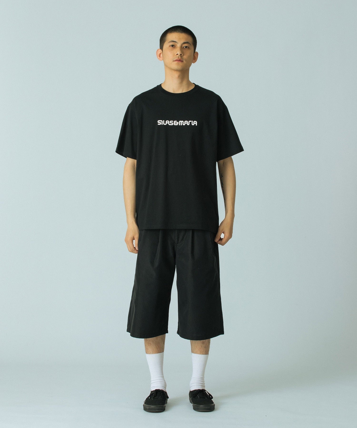 model：H183 着用サイズ：L