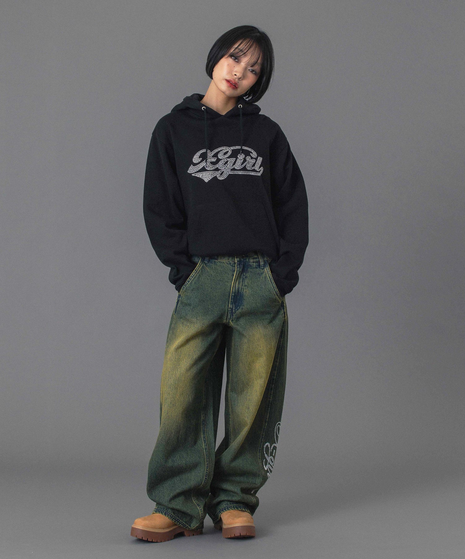 RHINESTONE LOGO LOOSE DENIM PANTS