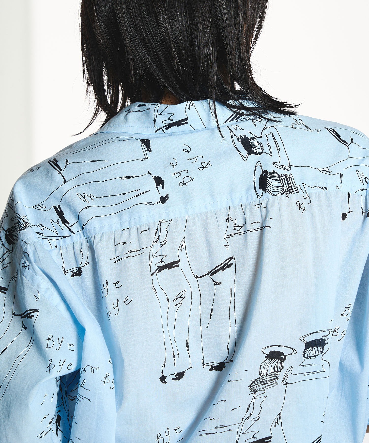 【ROSE BUD別注】INDIA IS BEAUTIFUL/SHORT-SLEEVE PRINTED SHIRT