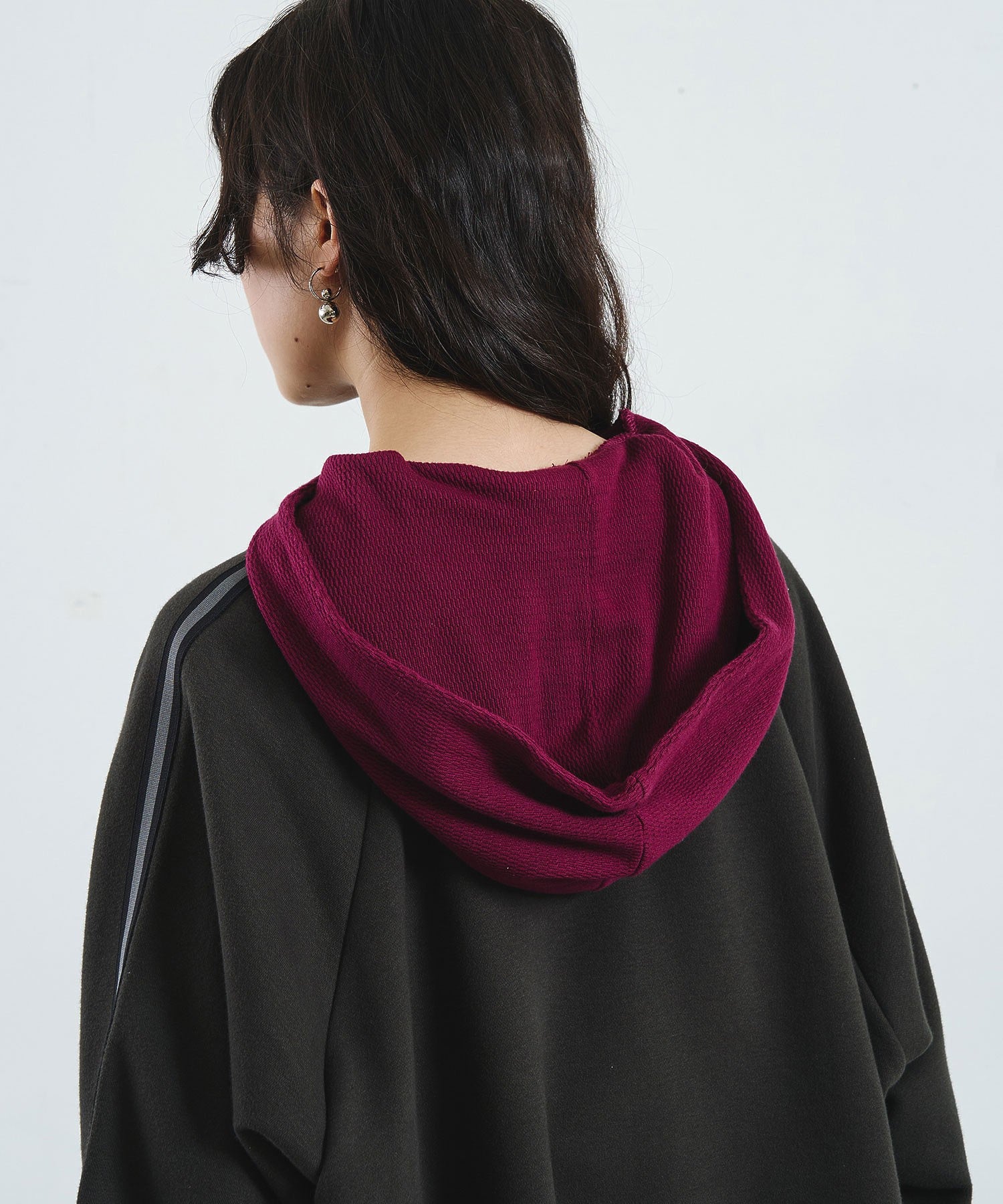 【Champion別注】SIDE LINE SWEAT