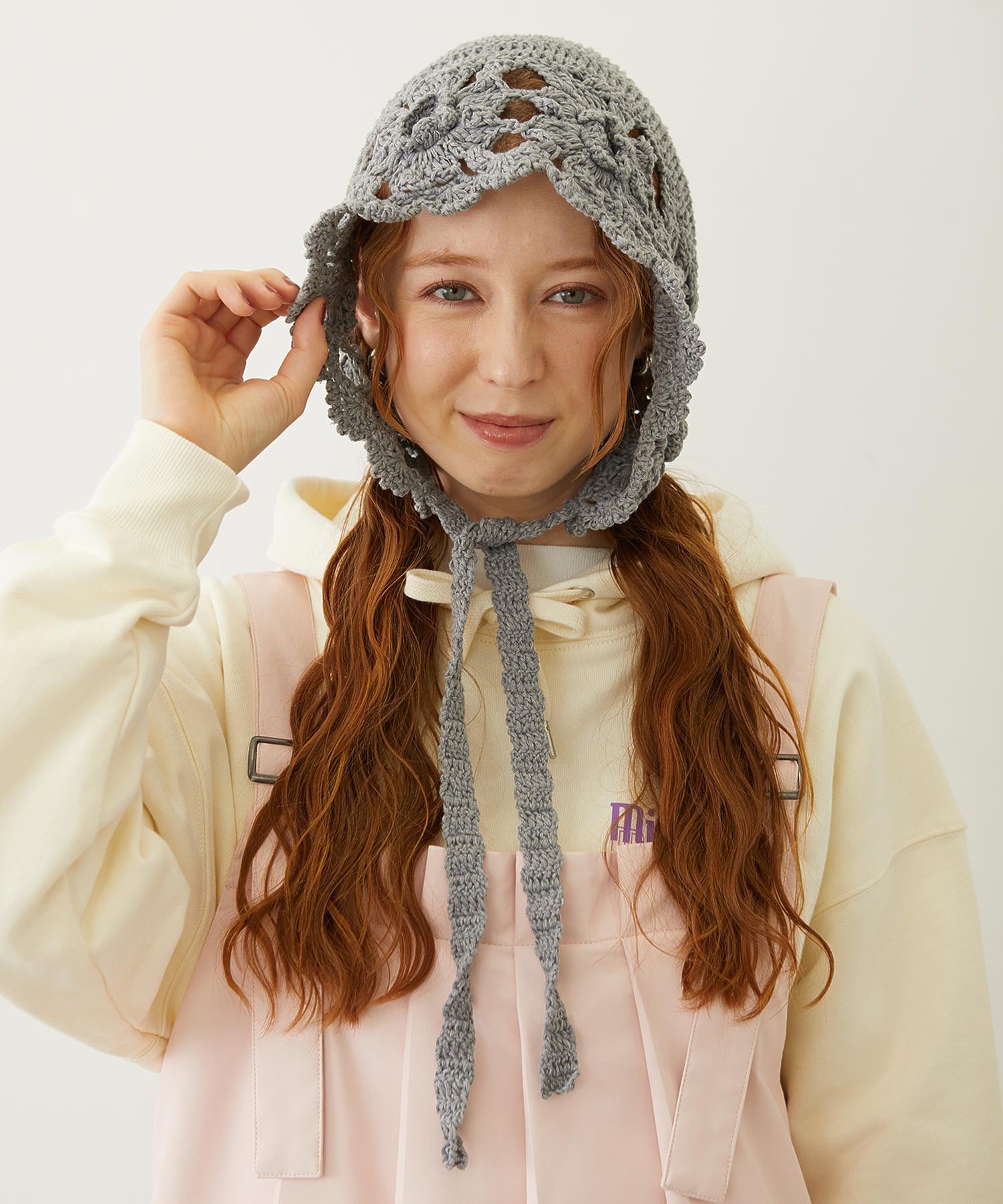 FLOWER KNIT BONNET