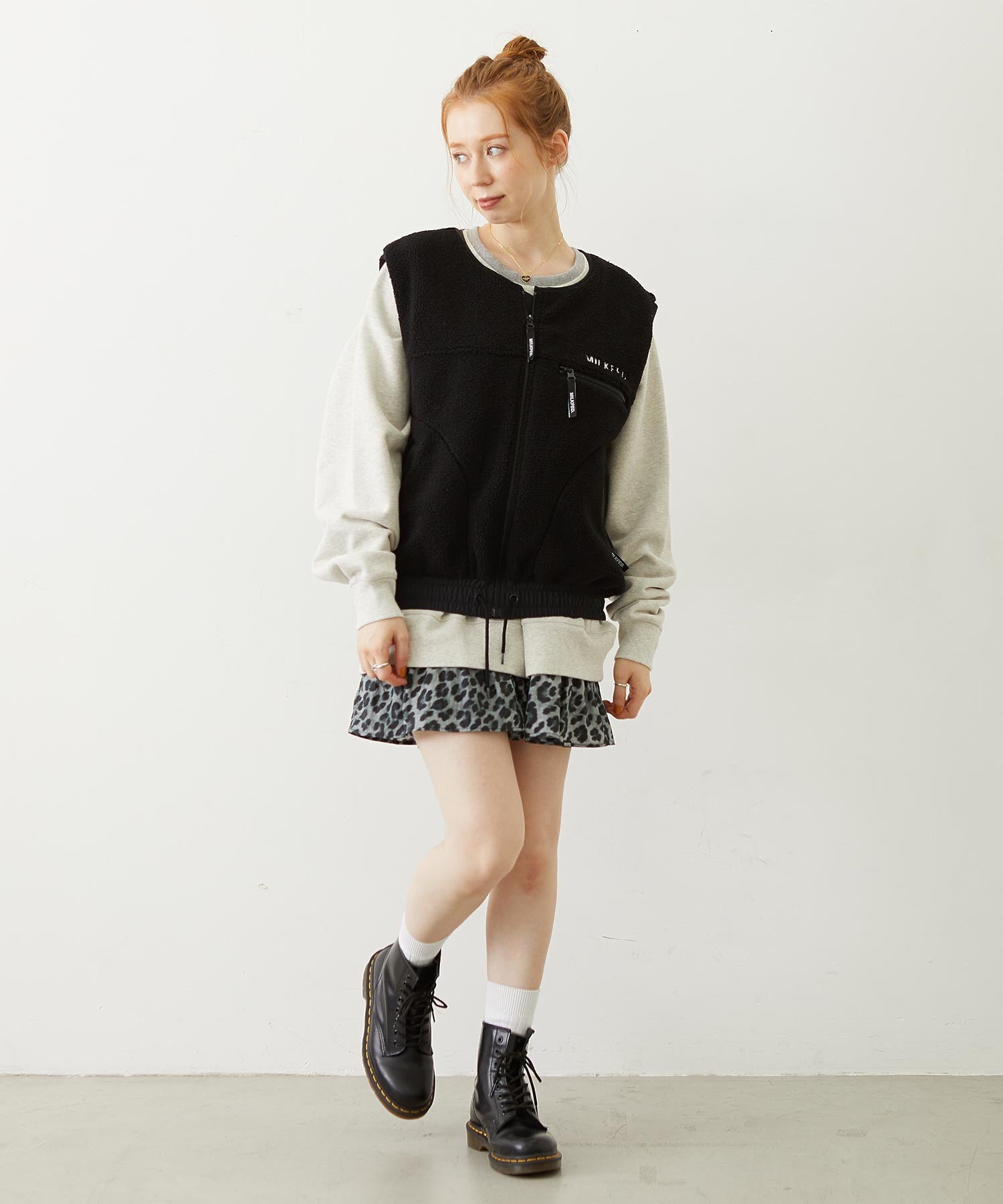 BAR LOGO BOA VEST