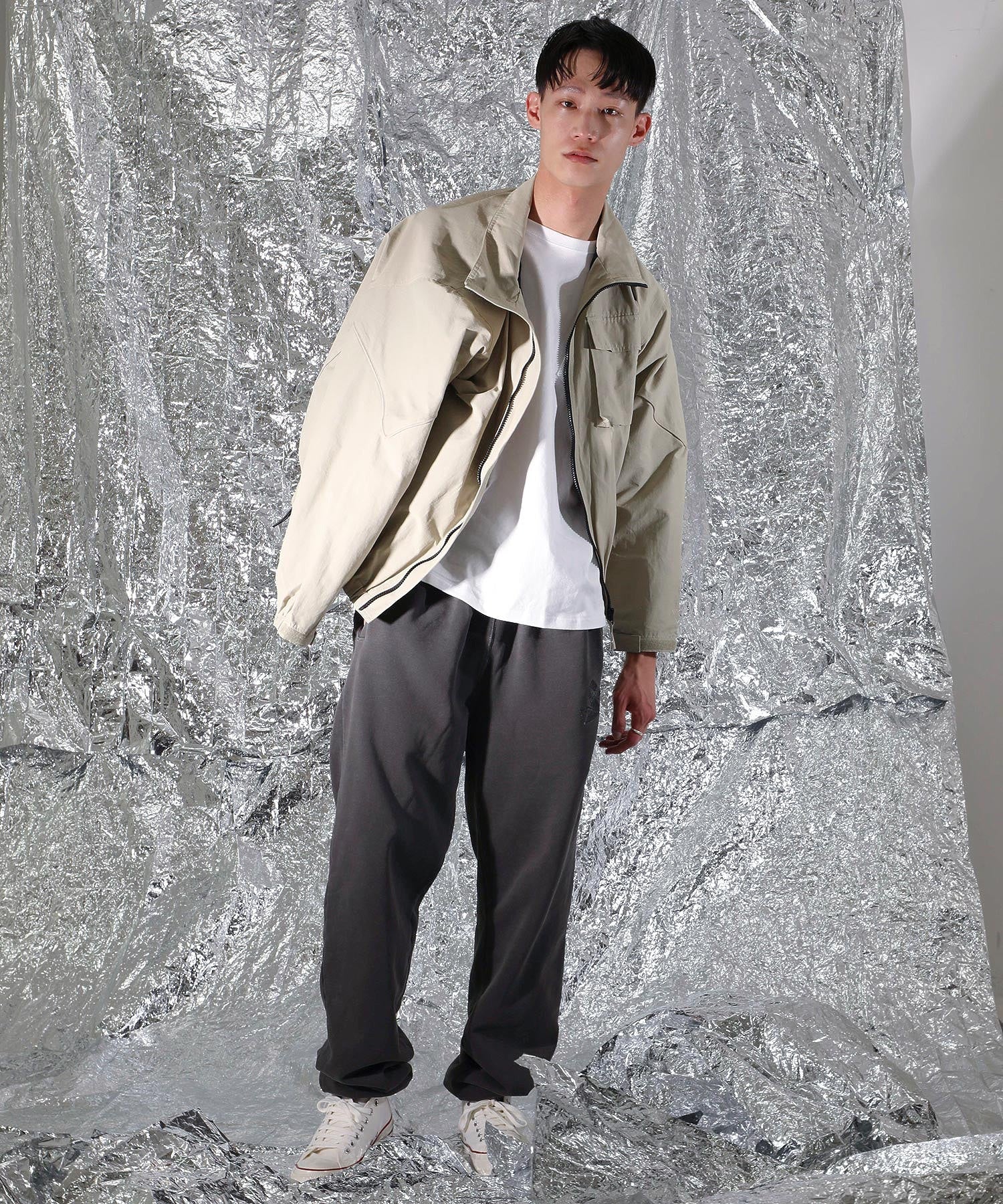 model：H183 着用サイズ：M