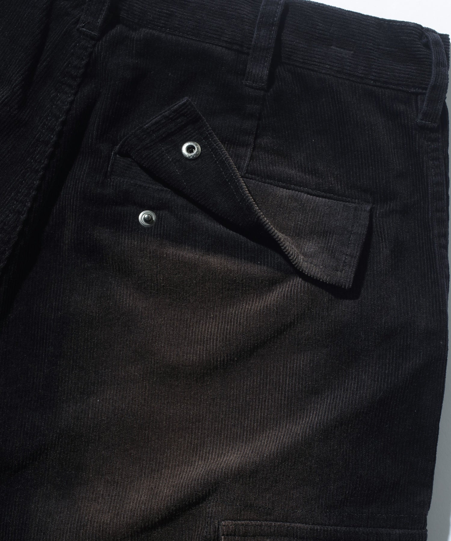 FADED CORDUROY CARGO PANTS