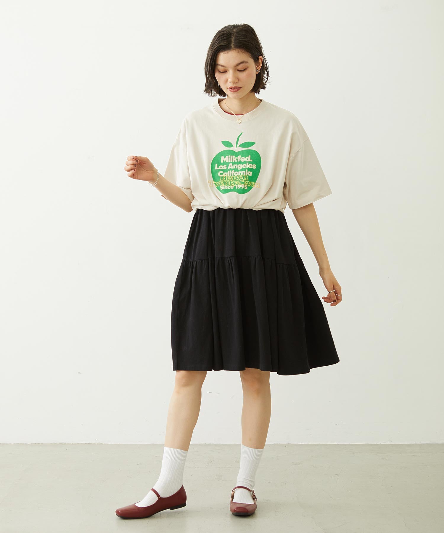 APPLE EMBROIDERY S/S TEE