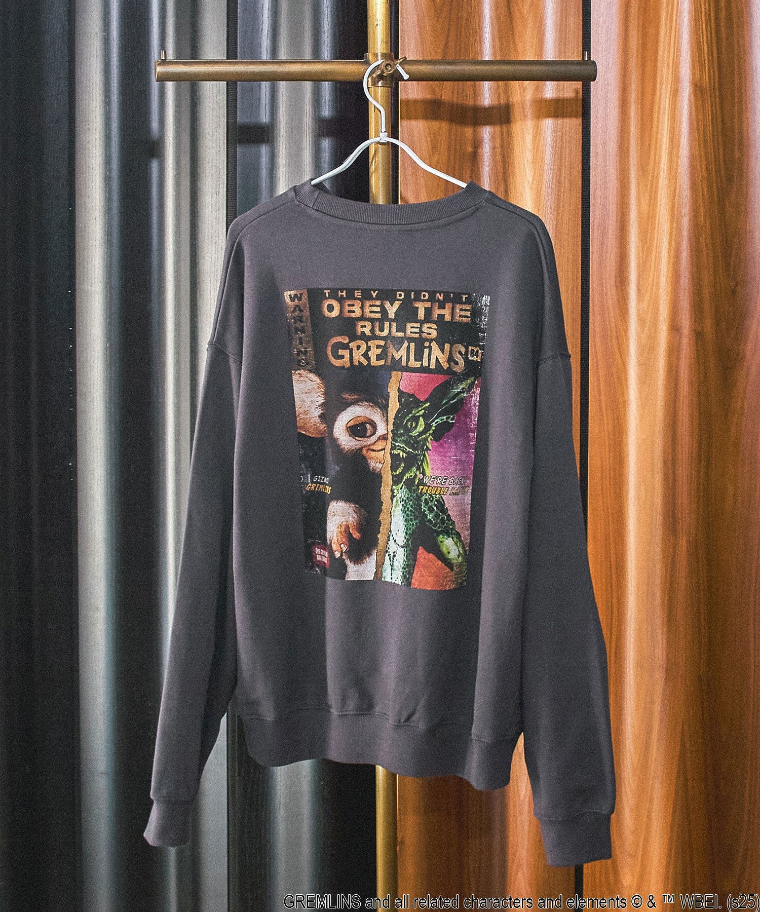 ROSEBUD LIMITED/GREMLINS BACK PRINT SWEAT