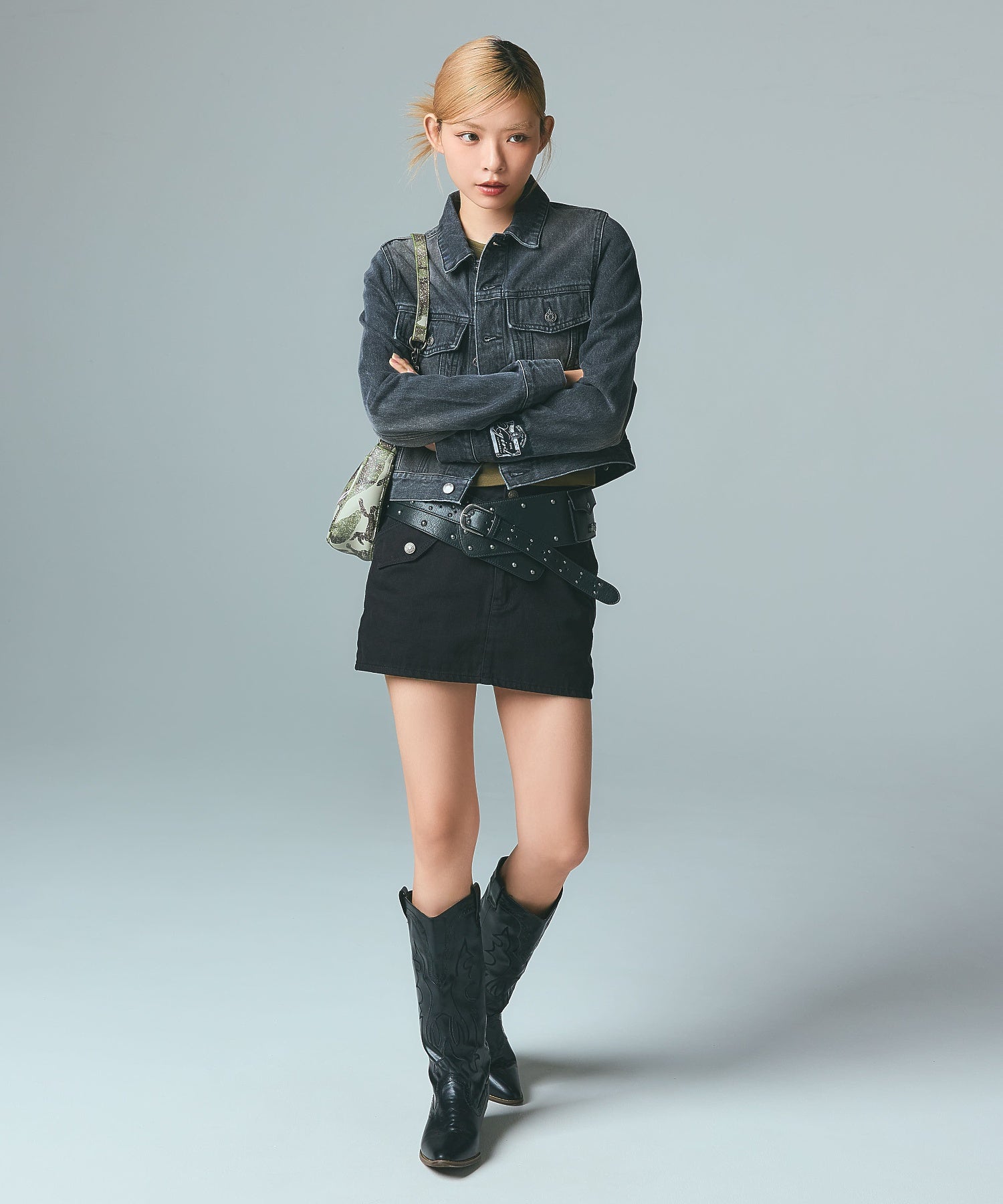 FLAP POCKET MINI SKIRT