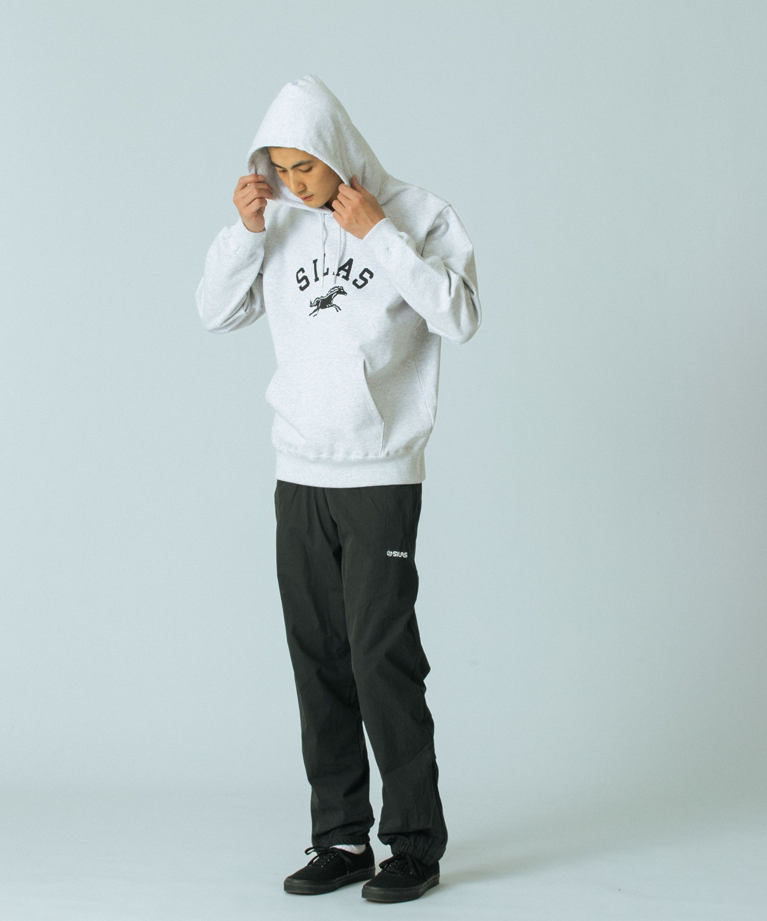 model：H183 着用サイズ：L