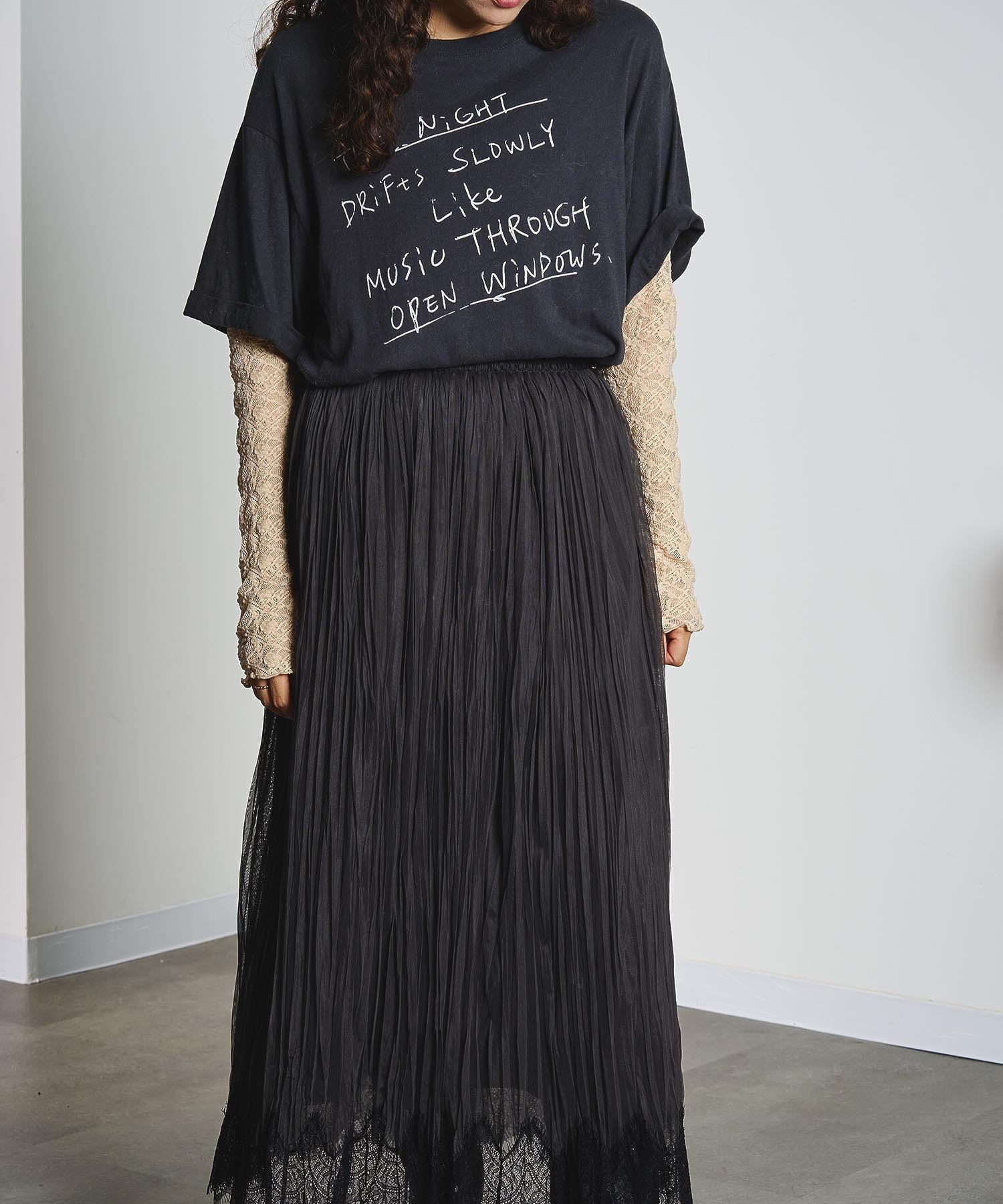 LACE SLEEVE LAYERED TEE