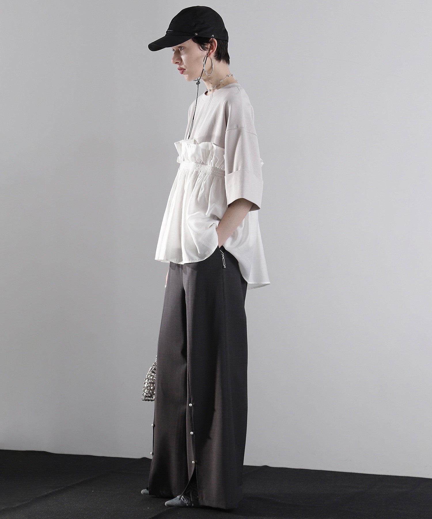 ドッキングフリルカットソー