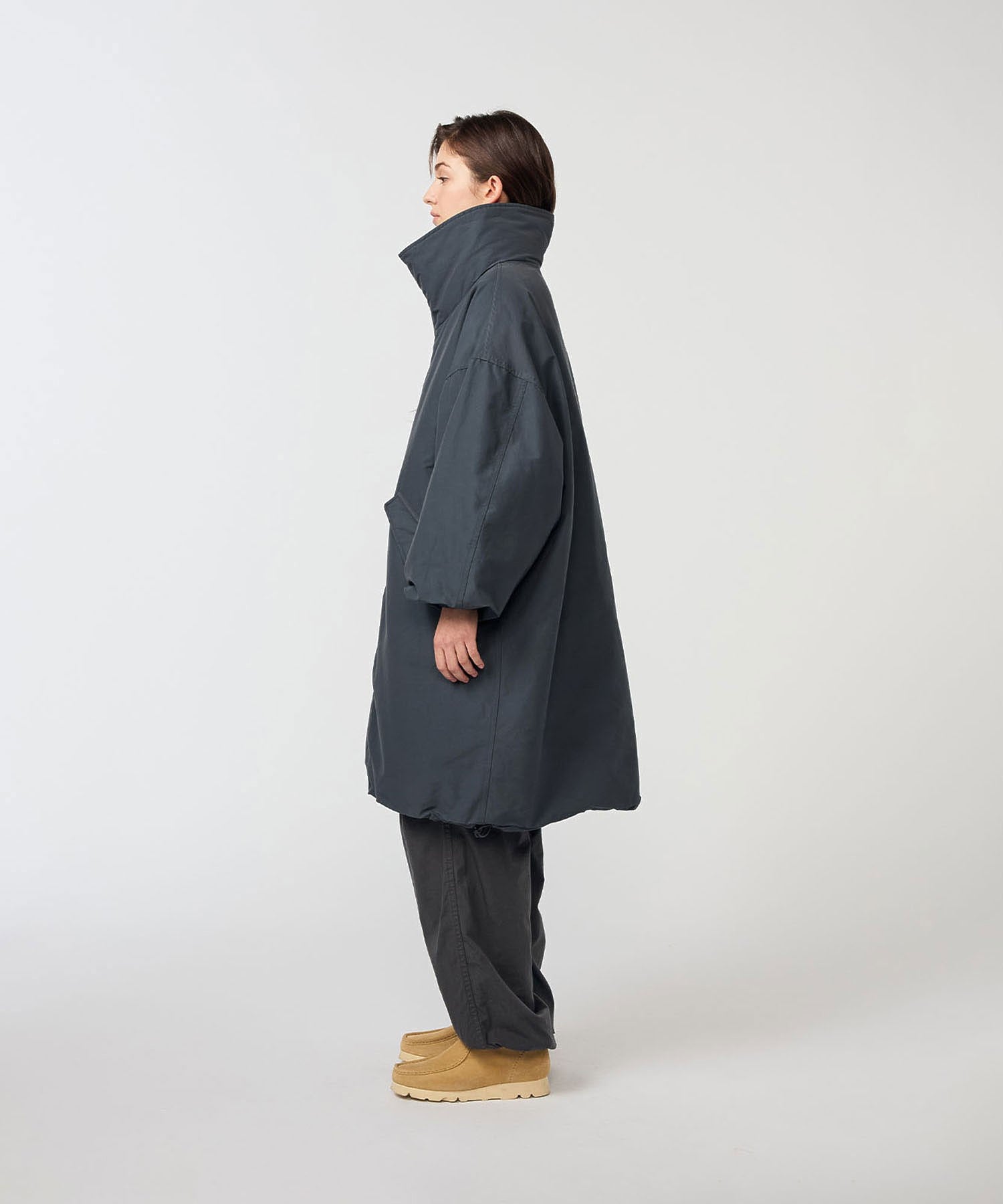 参考画像（身長:162cm 着用サイズ:WS）※当サイトにGrayの展開はございません