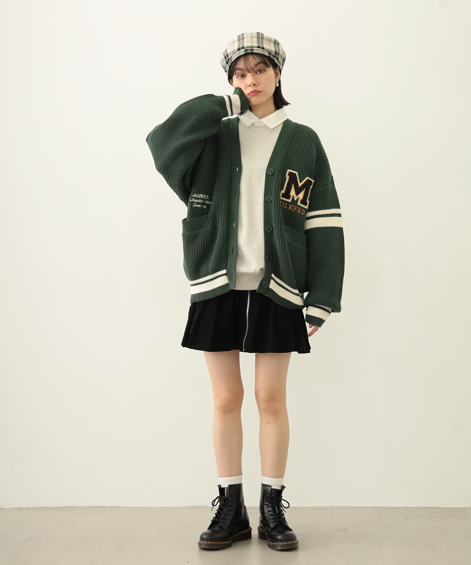 COLLEGE CARDIGAN