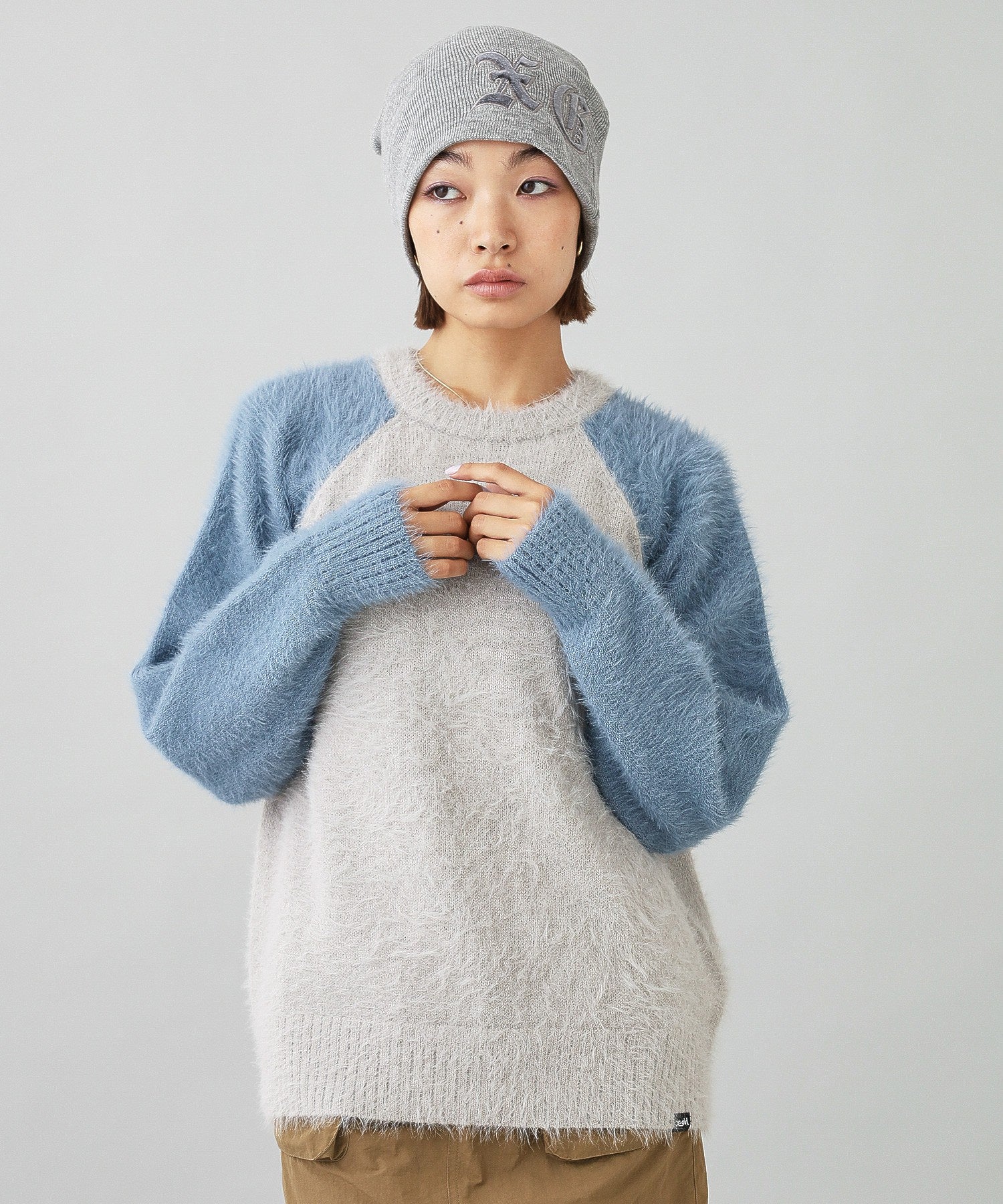 SHAGGY KNIT RAGLAN SLEEVE TOP