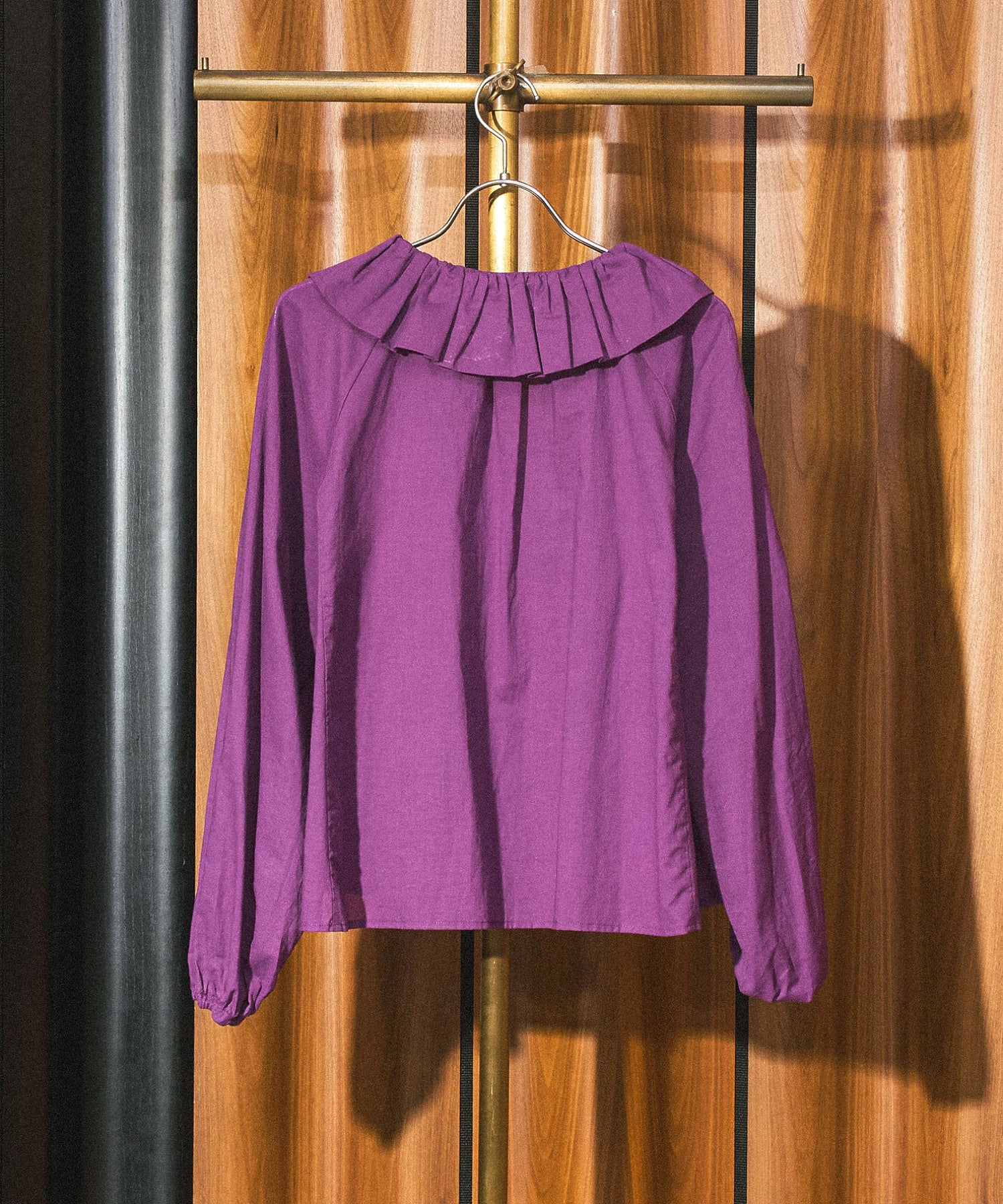 FRILL COLLAR BLOUSE