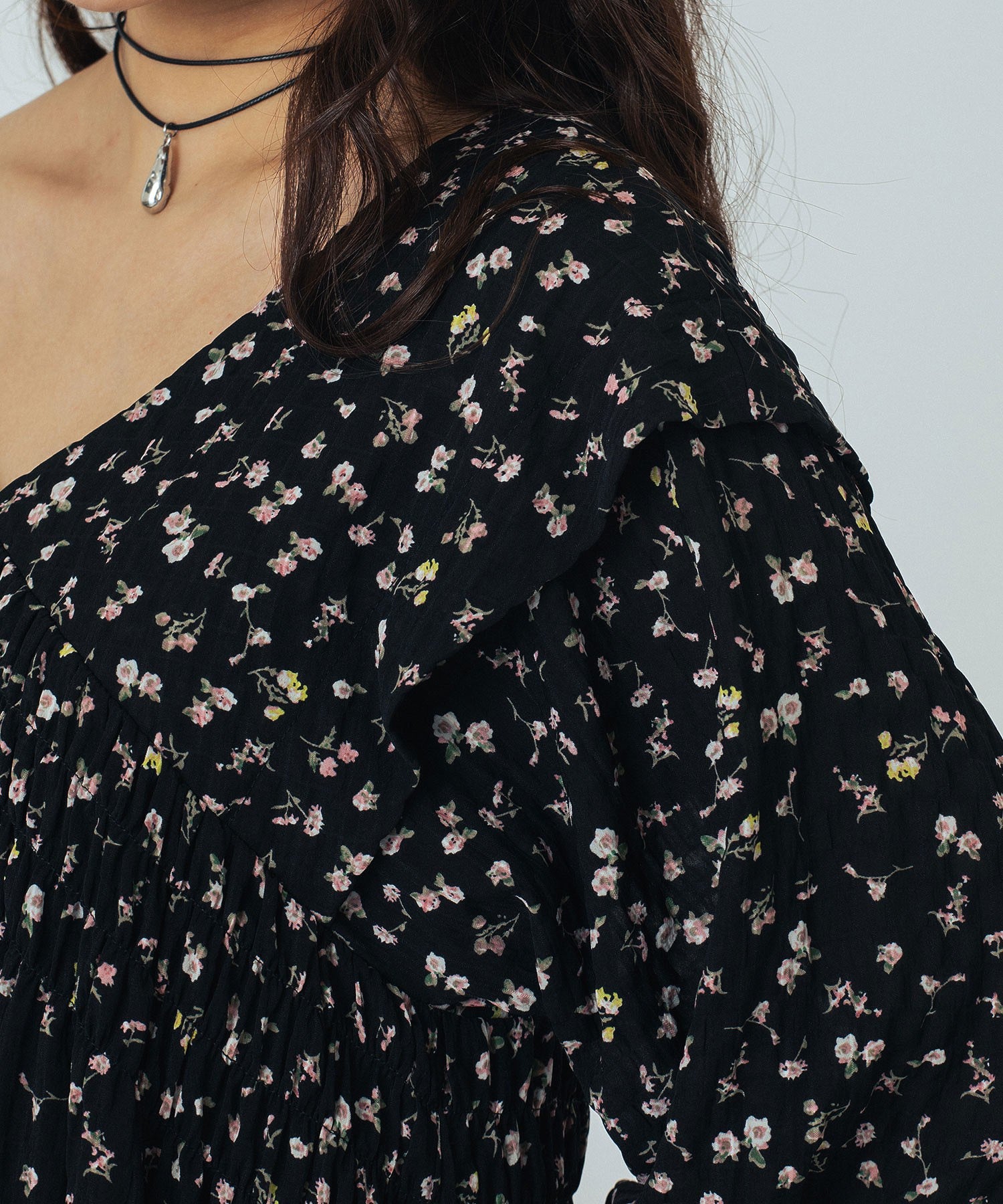 VOLUME DRESS