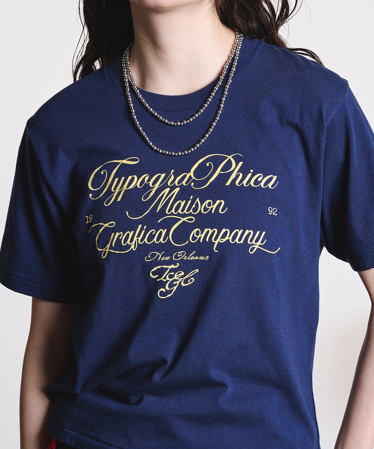 mag.by c/LOGO S/S TEE