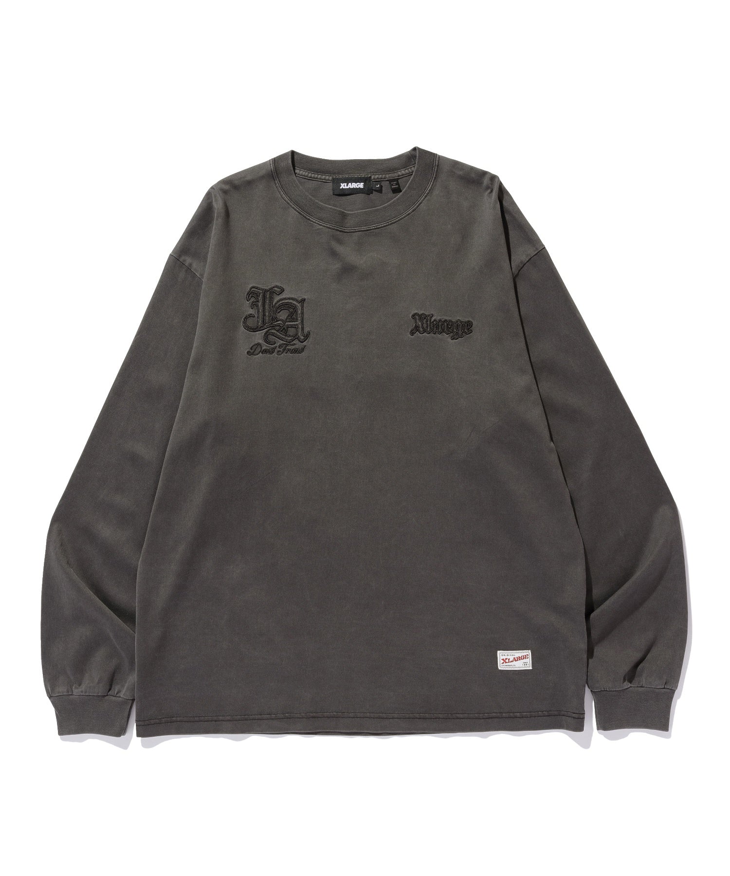 PATCHED OLD ENGLISH L/S TEE
