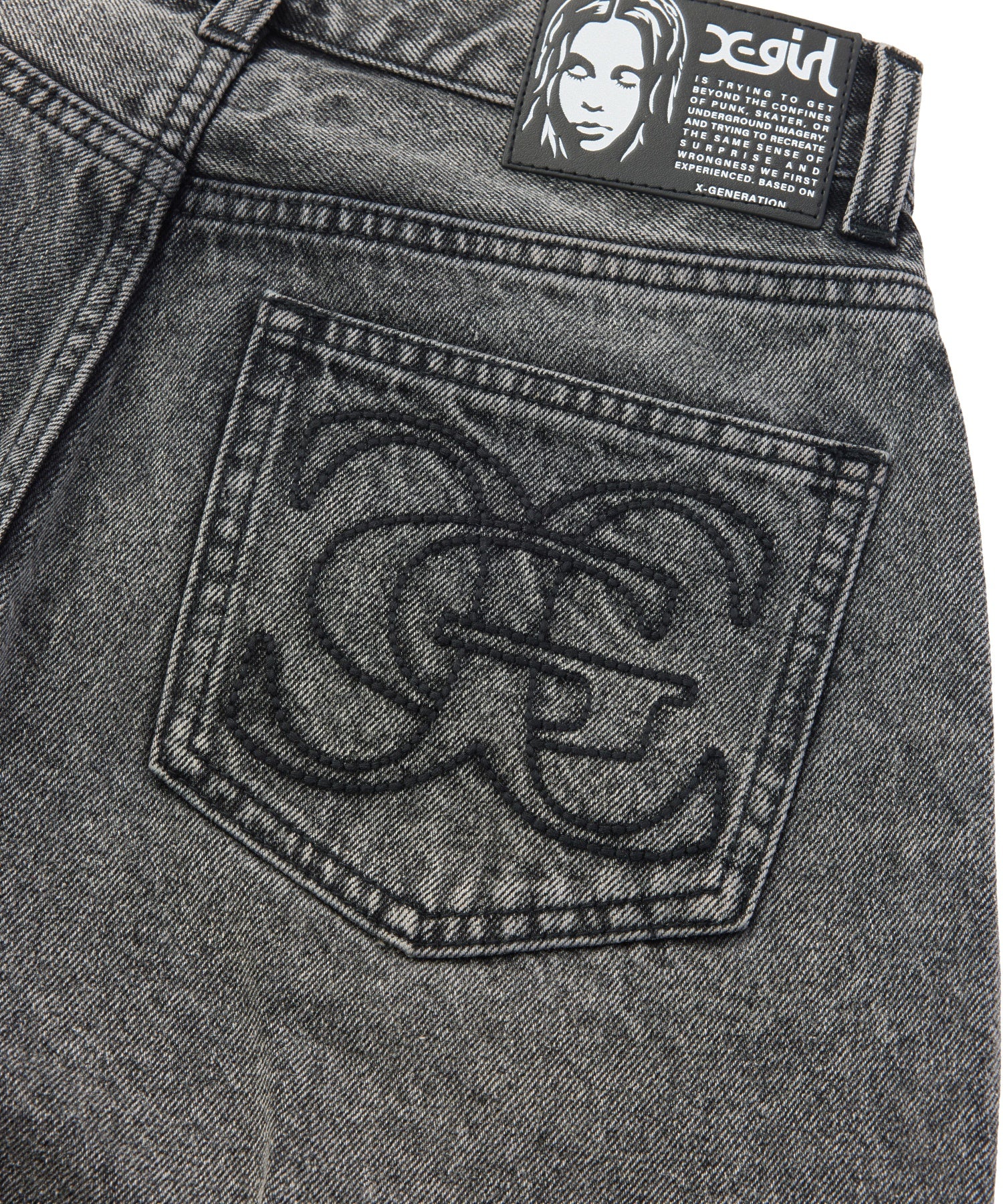 EMBLEM POCKET DISTRESSED DENIM SHORTS